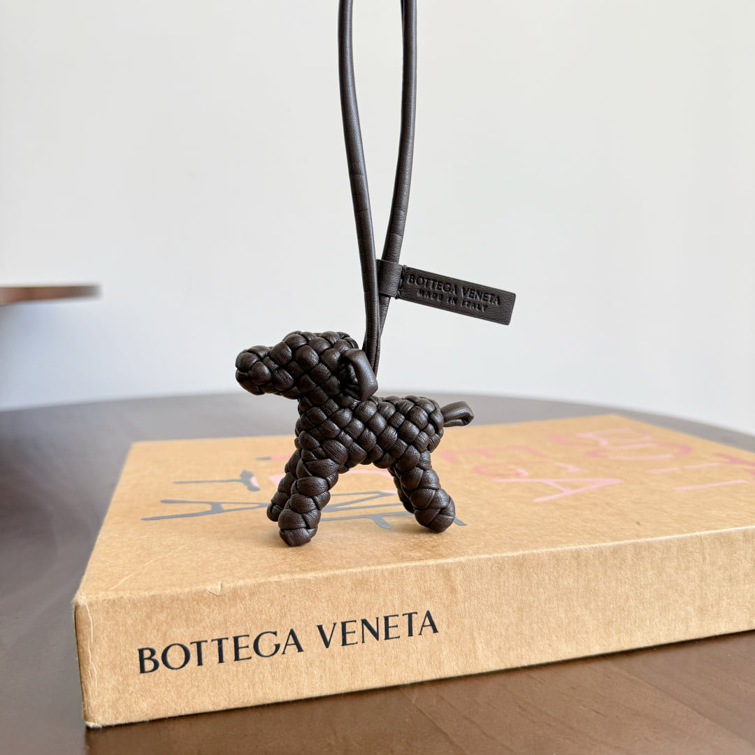 Dog Charm Bottega Veneta 807068.A10