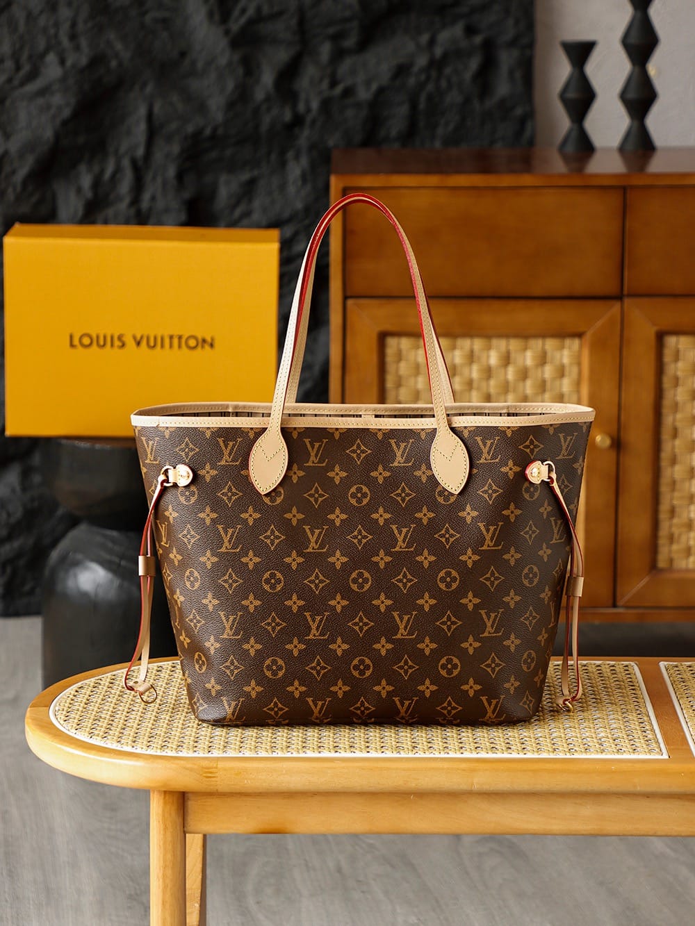 Neverfull Louis Vuitton M40995