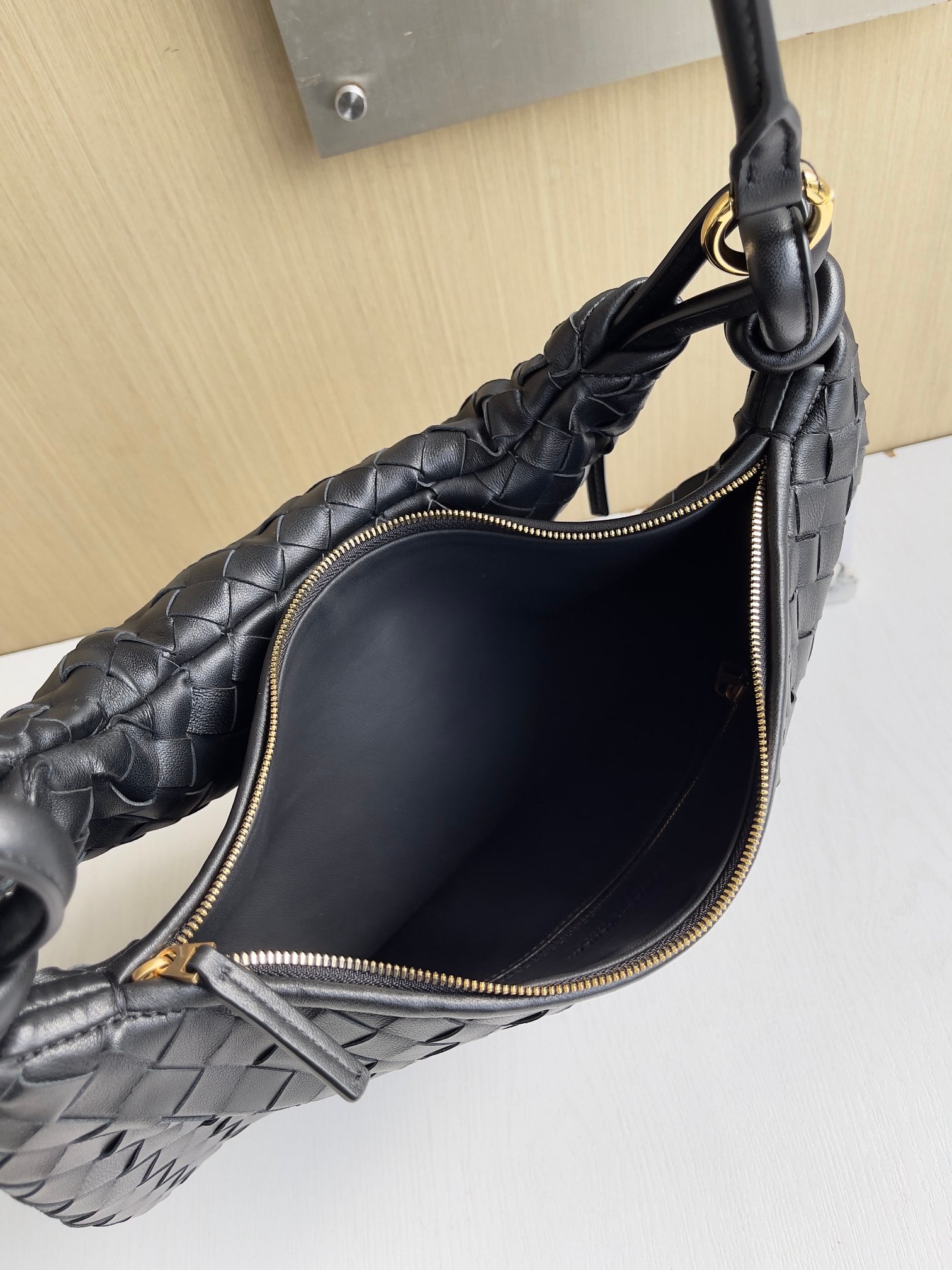 Gemelli Bottega Veneta 764053.A1