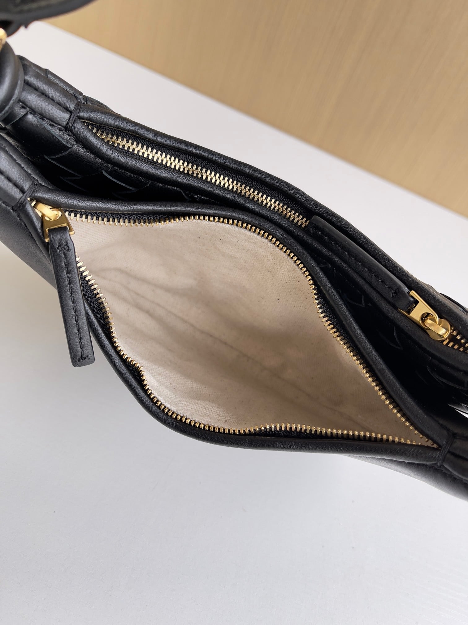 Gemelli Bottega Veneta 796638.A4