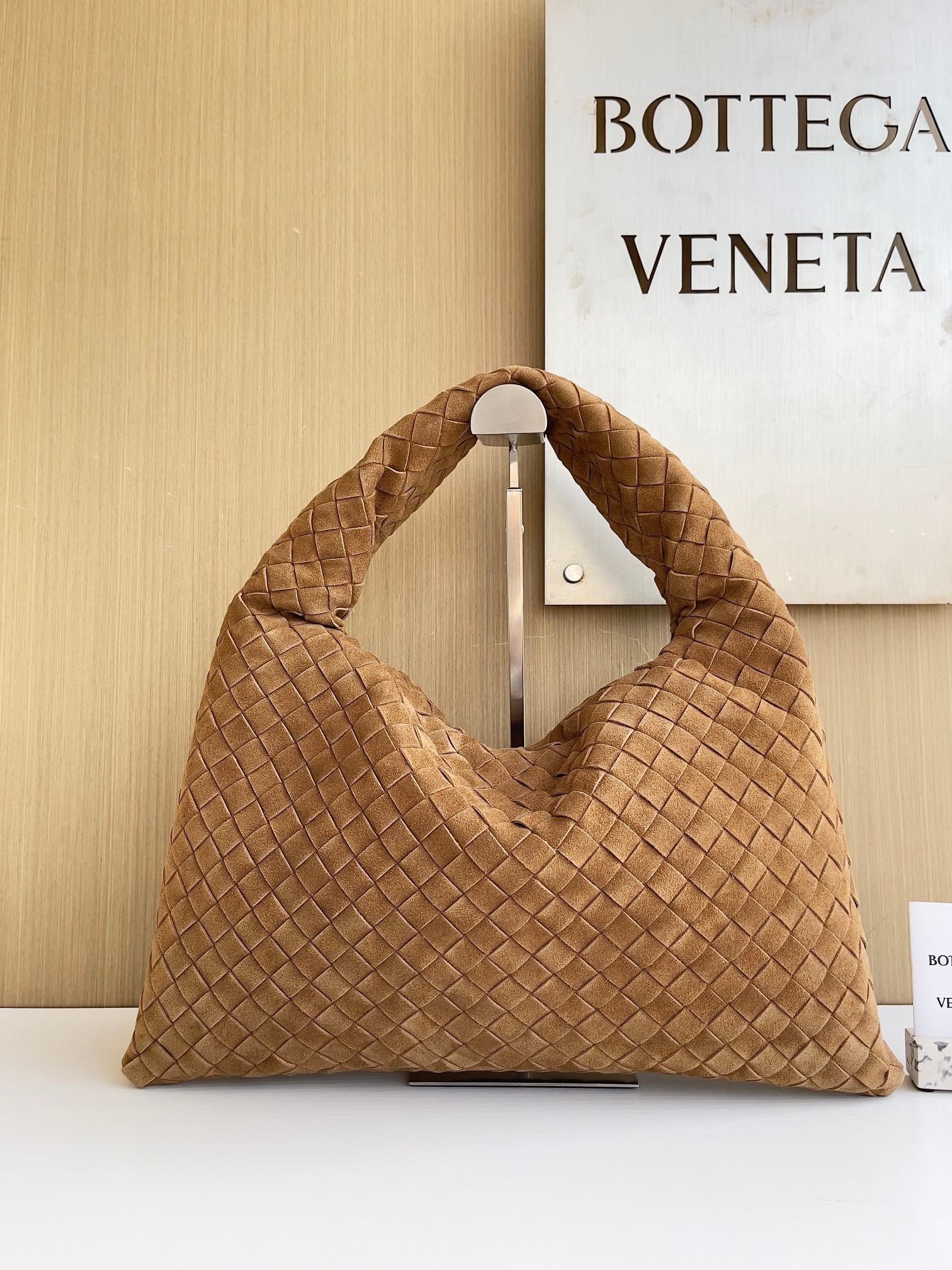 Hop Bottega Veneta 763966.A11