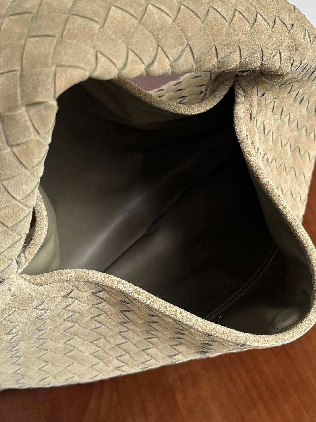 Hop Bottega Veneta 763970.A13