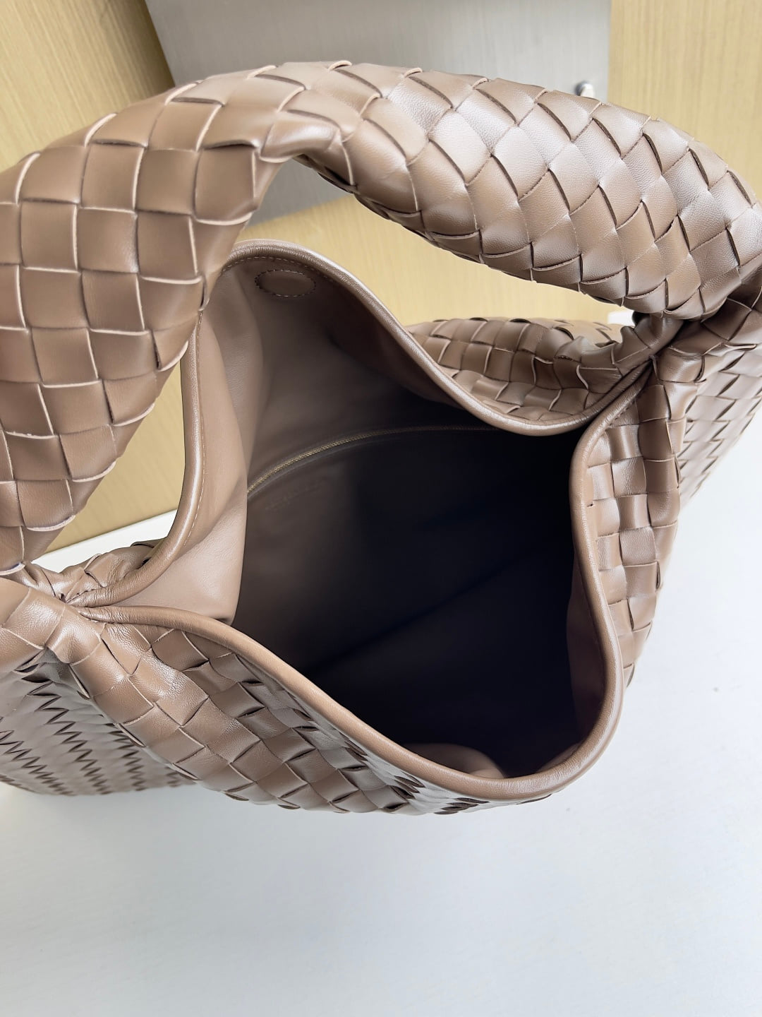 Hop Bottega Veneta 763970.A15