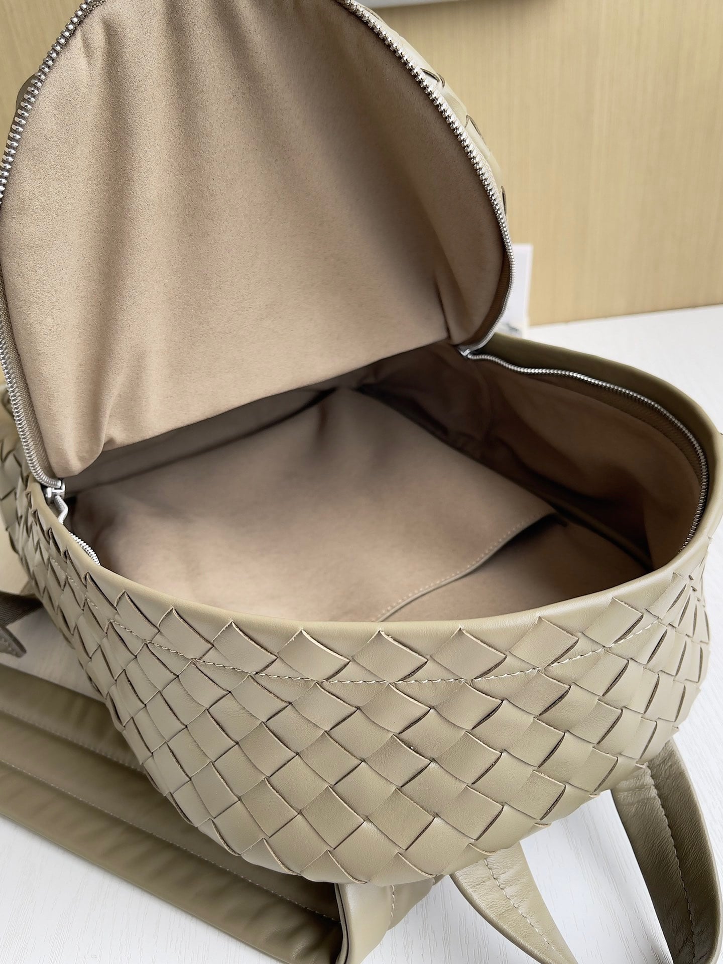 Intrecciato Backpack Bottega Veneta 730728.A1
