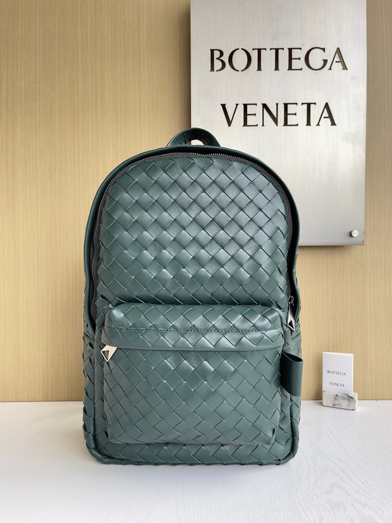 Intrecciato Backpack Bottega Veneta 730728.A4