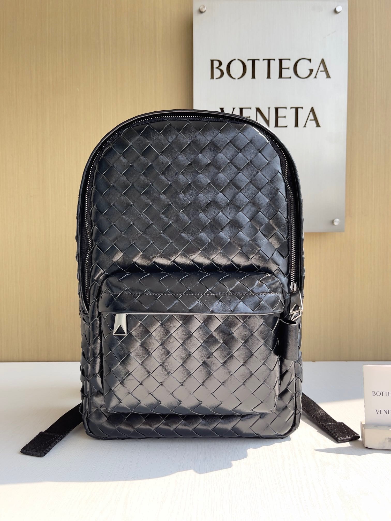 Intrecciato Backpack Bottega Veneta 730728.A10