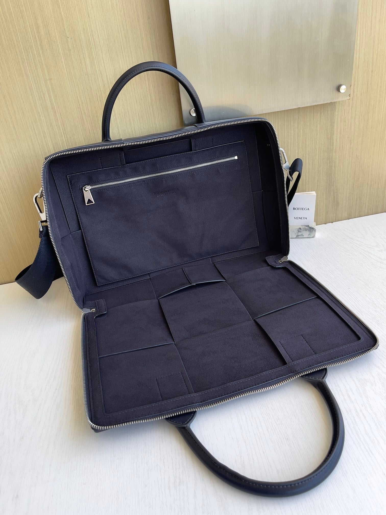 Intrecciato Briefcase Bottega Veneta 680120.A3