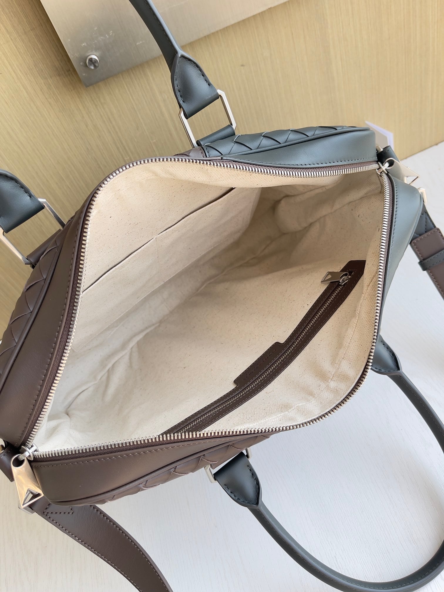 Intrecciato Briefcase Bottega Veneta 755128.A2