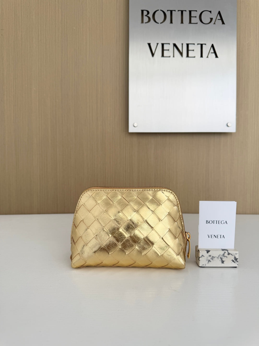 Intrecciato Cosmetic Case Bottega Veneta 764044.A4