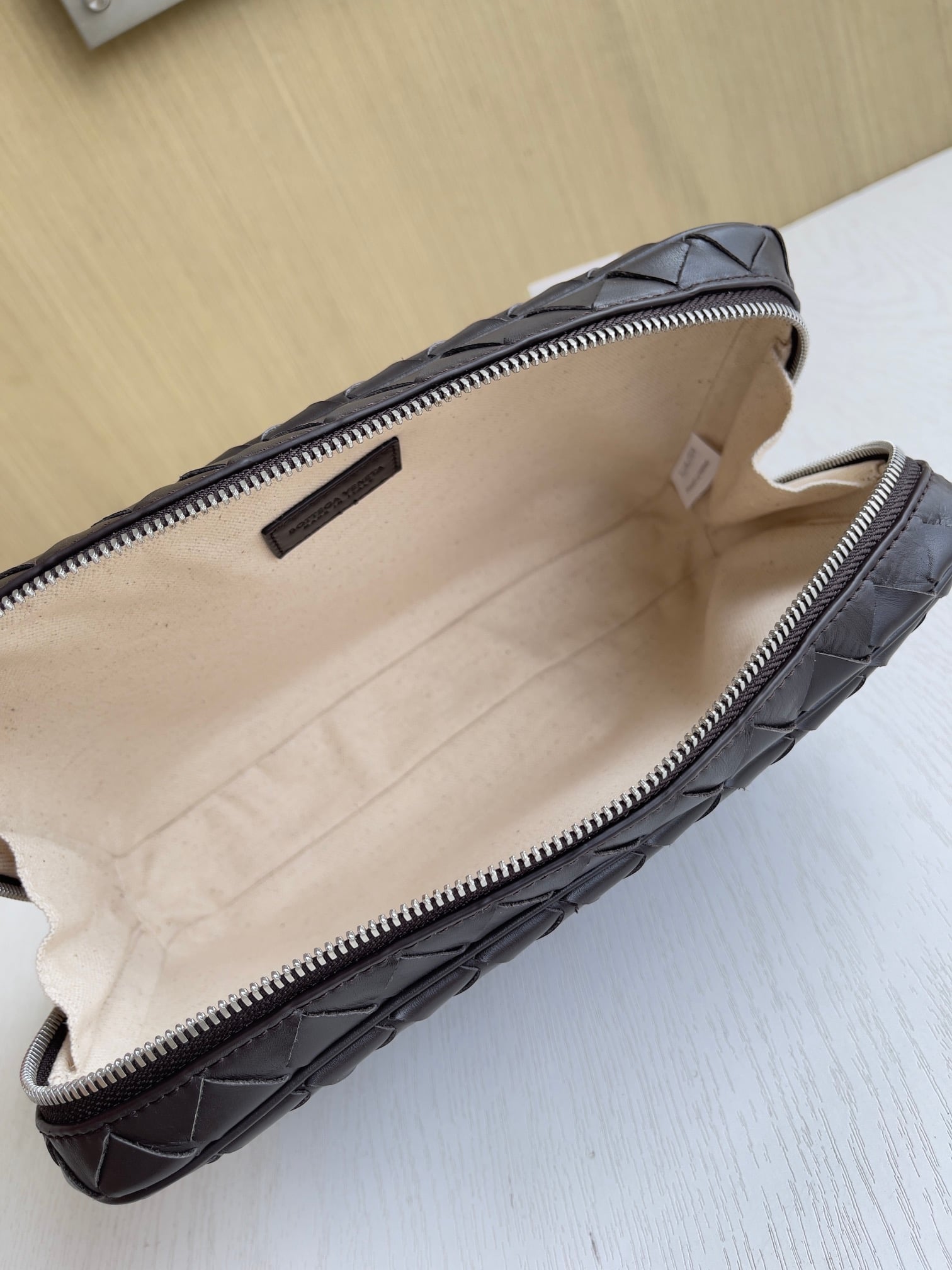 Intrecciato Pouch Bottega Veneta 765804.A1