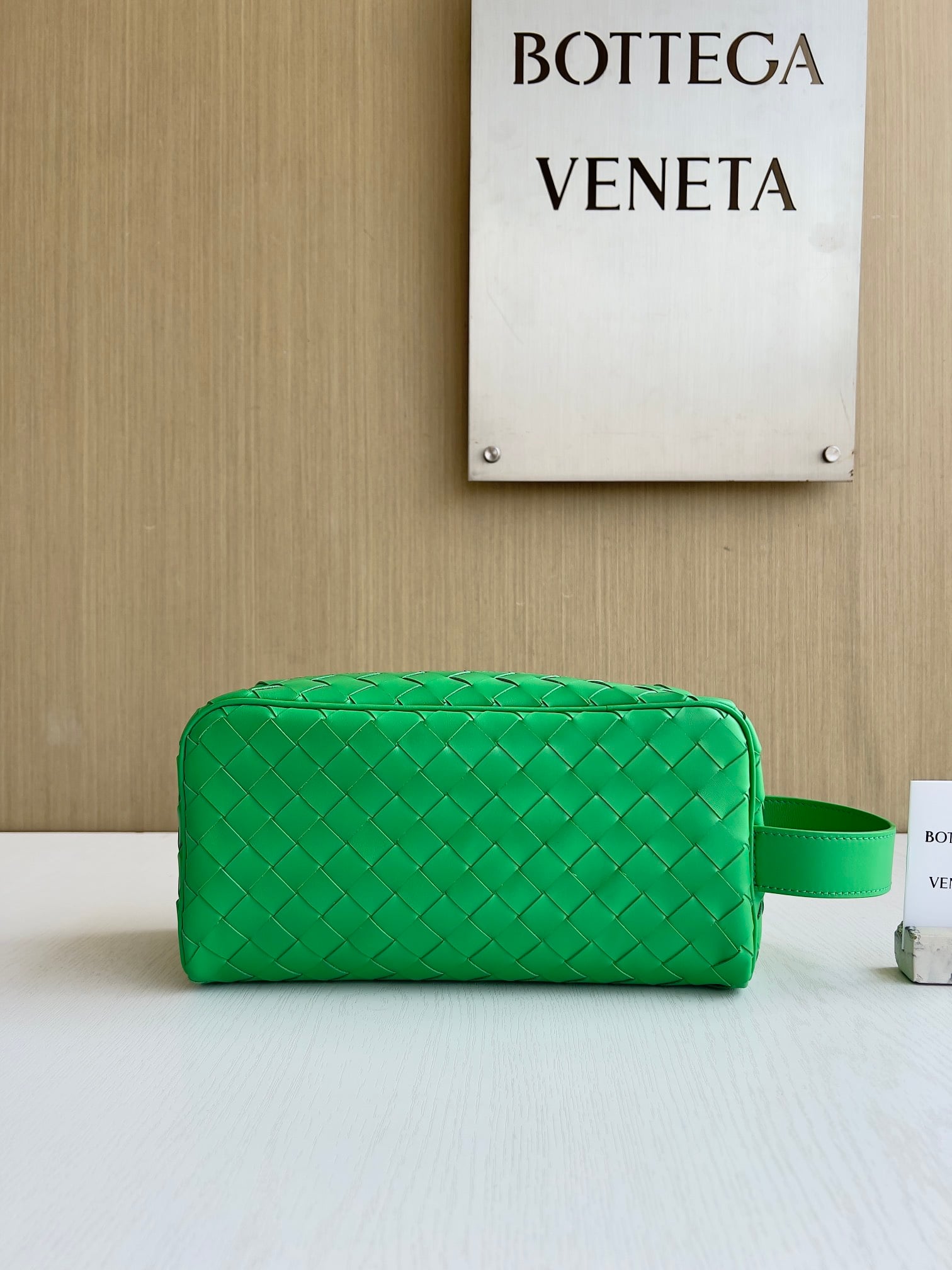 Intrecciato Toiletry Bag Bottega Veneta 729295.A7