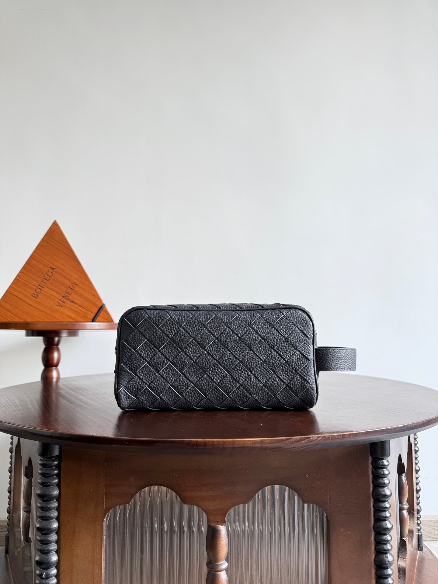 Intrecciato Toiletry Bag Bottega Veneta 729295.A11