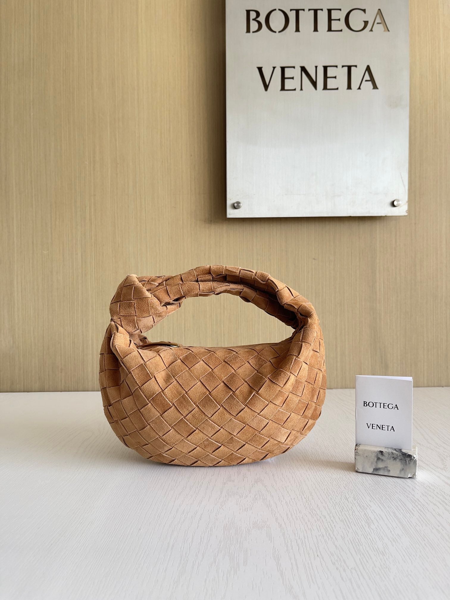 Jodie Bottega Veneta 651876.A10