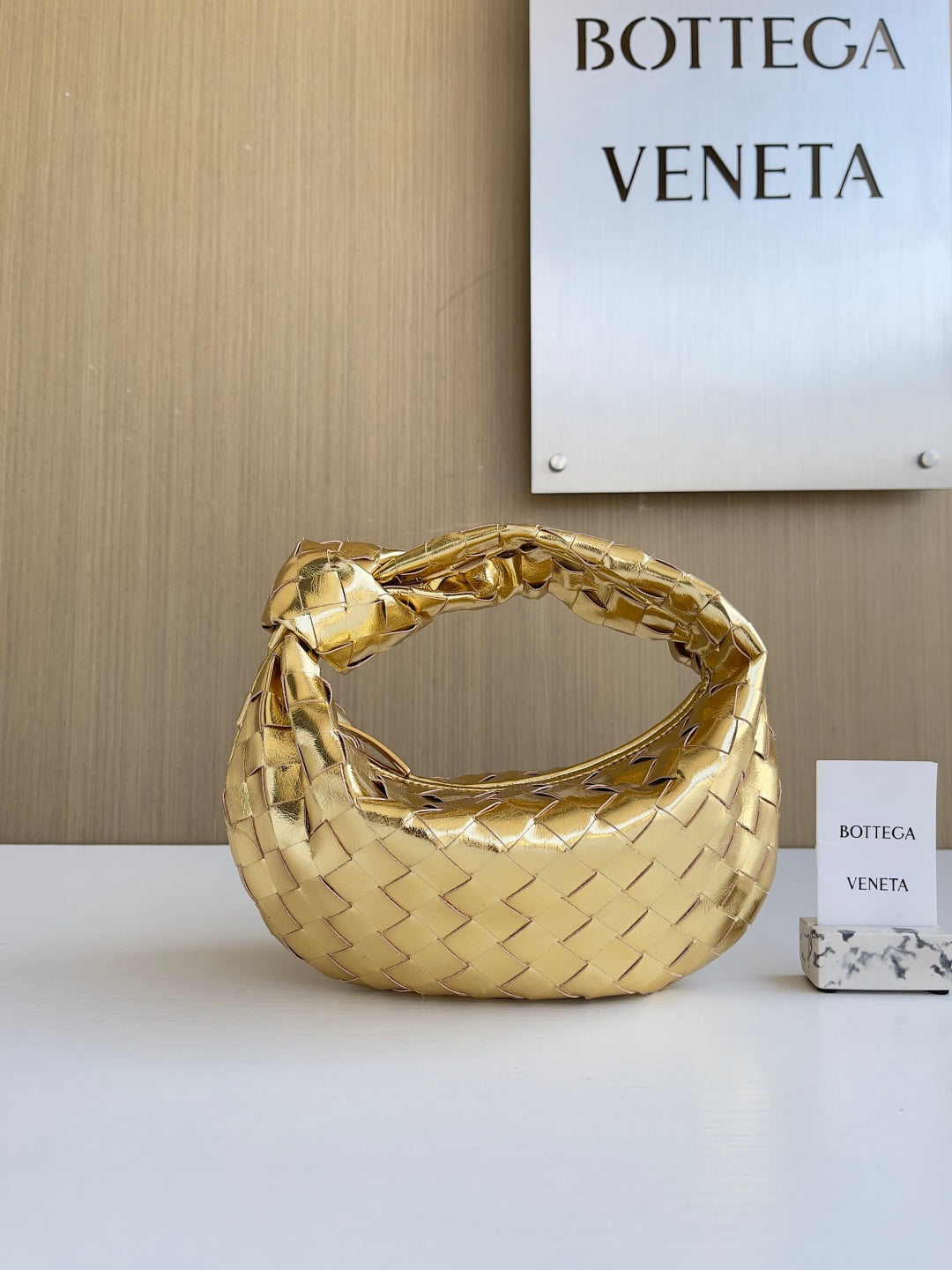 Jodie Bottega Veneta 651876.A14