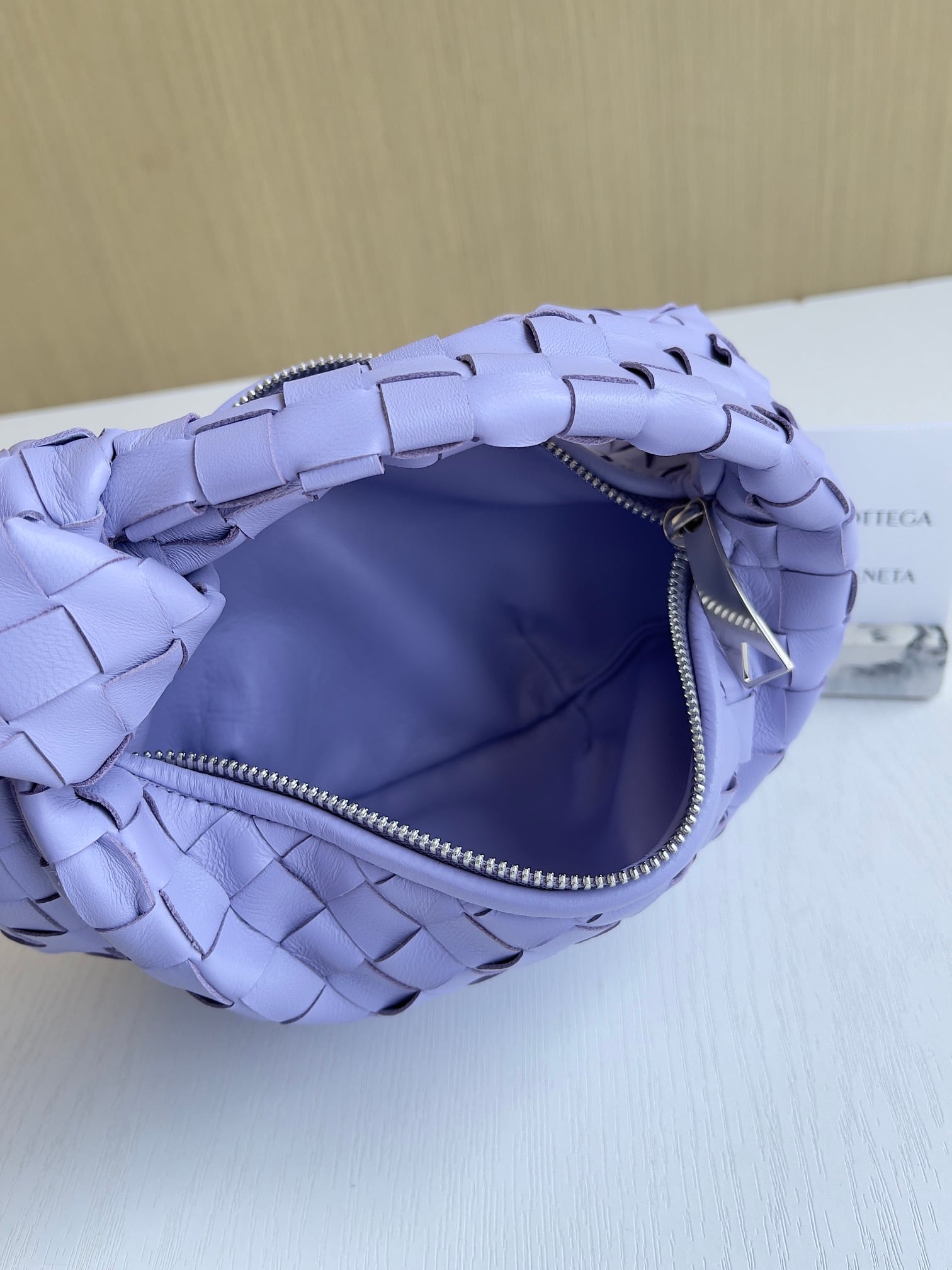 Jodie Bottega Veneta 651876.A19