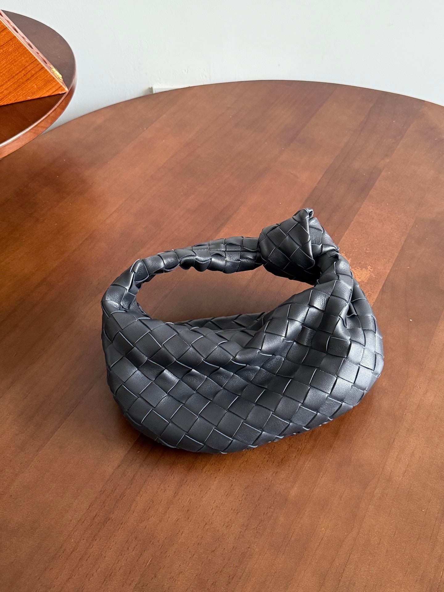 Jodie Bottega Veneta 651876.A28