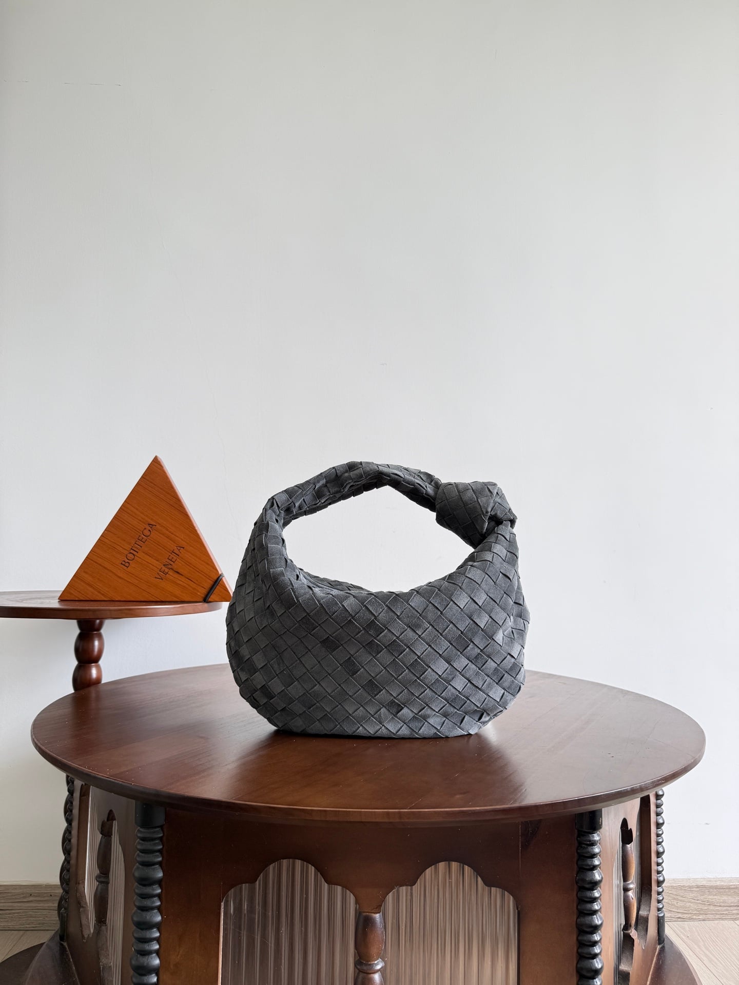 Jodie Bottega Veneta 690225.A8