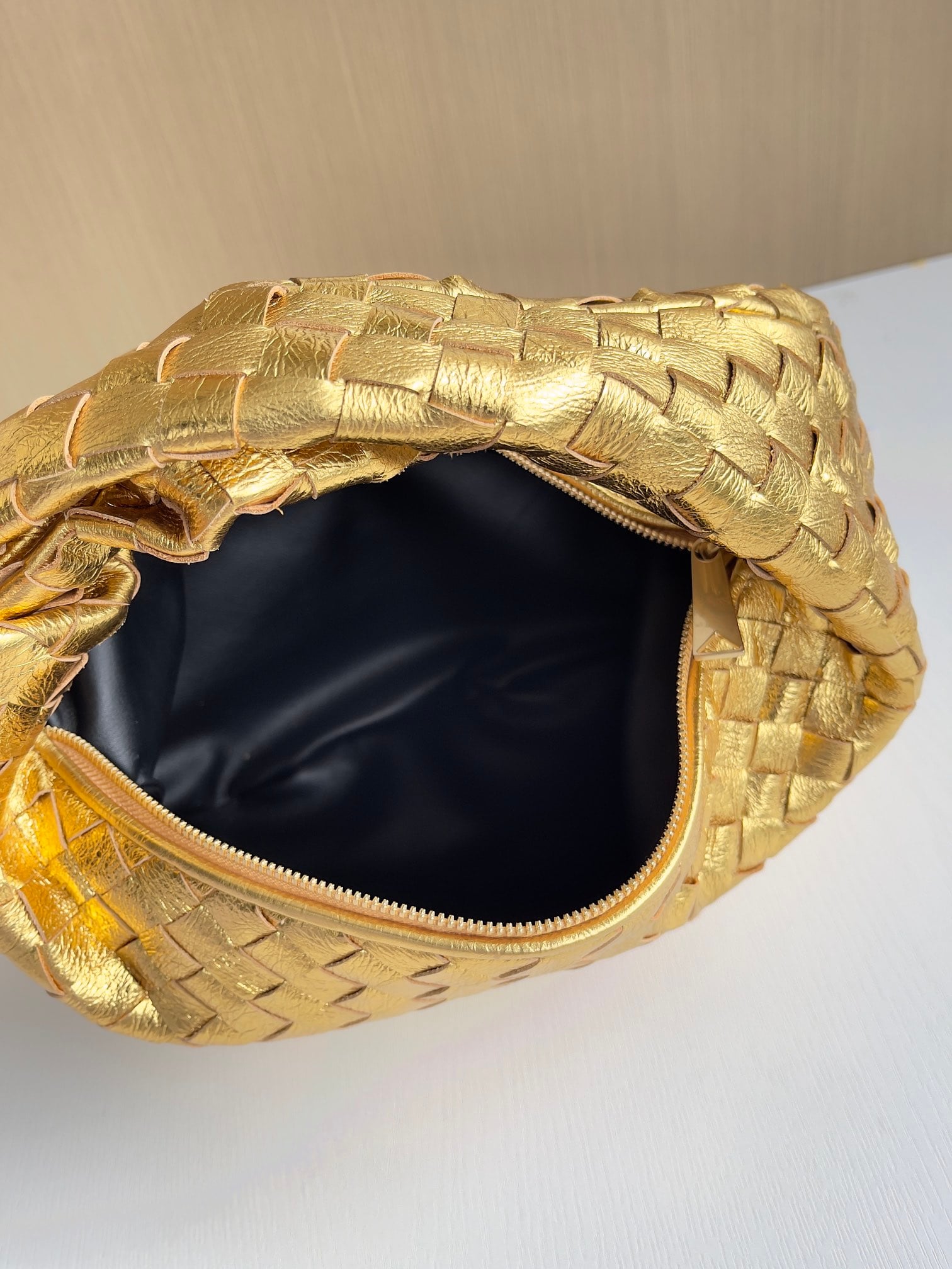 Jodie Bottega Veneta 690225.A18