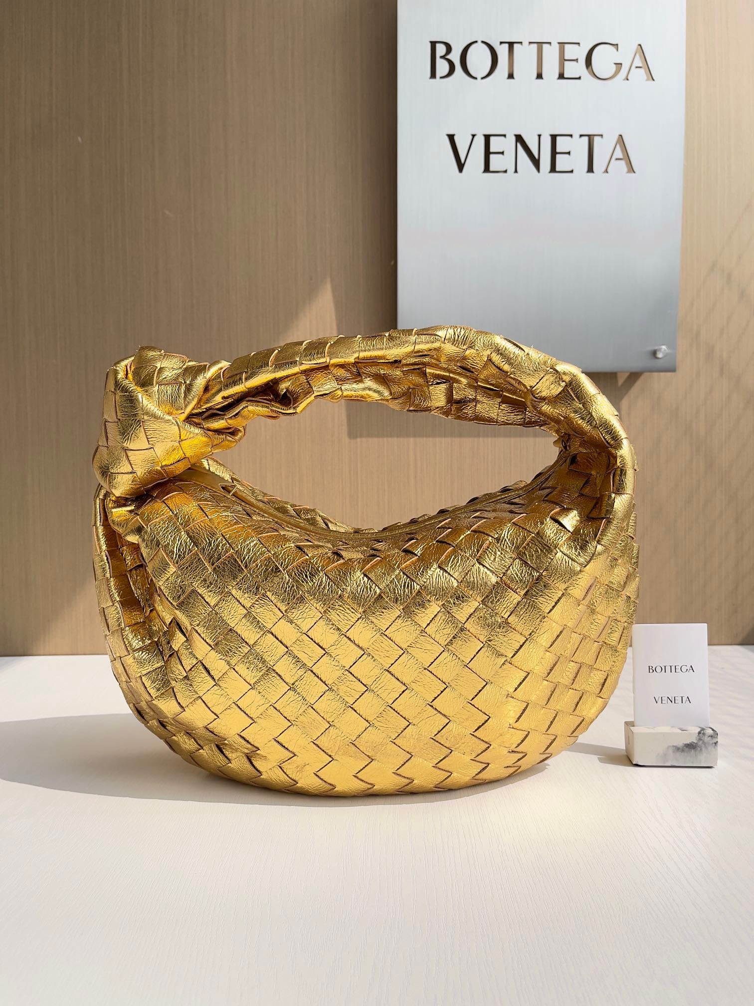 Jodie Bottega Veneta 690225.A18