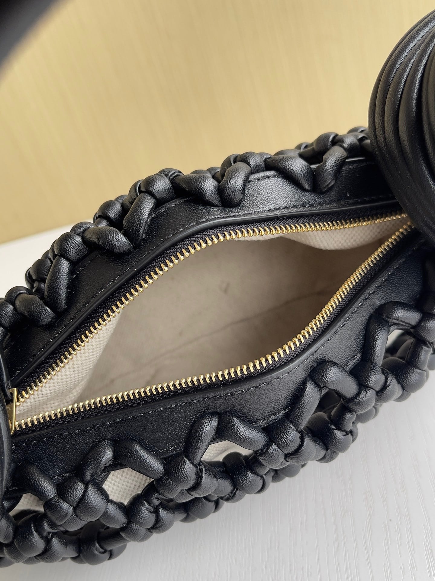 Jodie Bottega Veneta 717151.A2