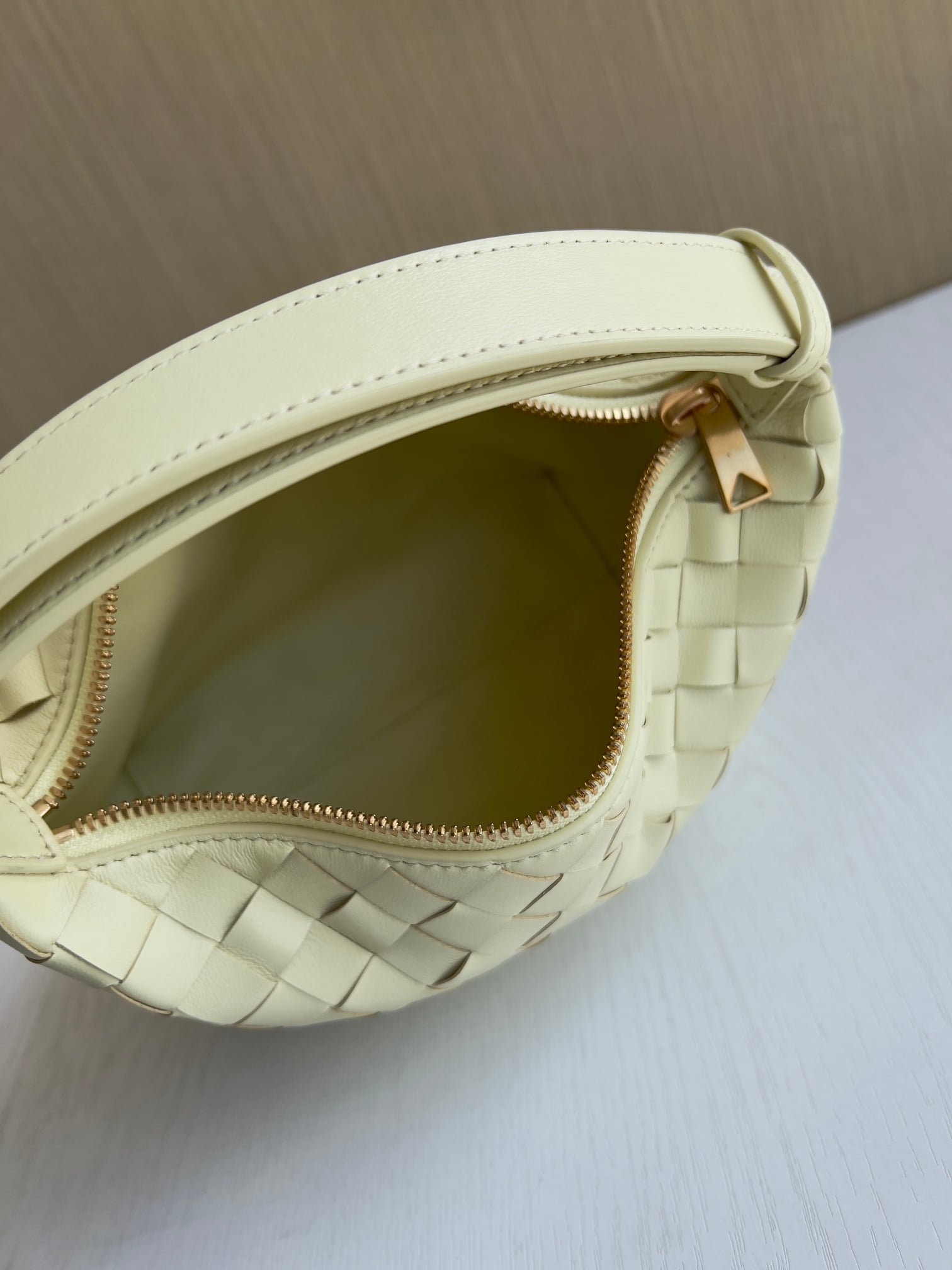 Jodie Bottega Veneta 754443.A5