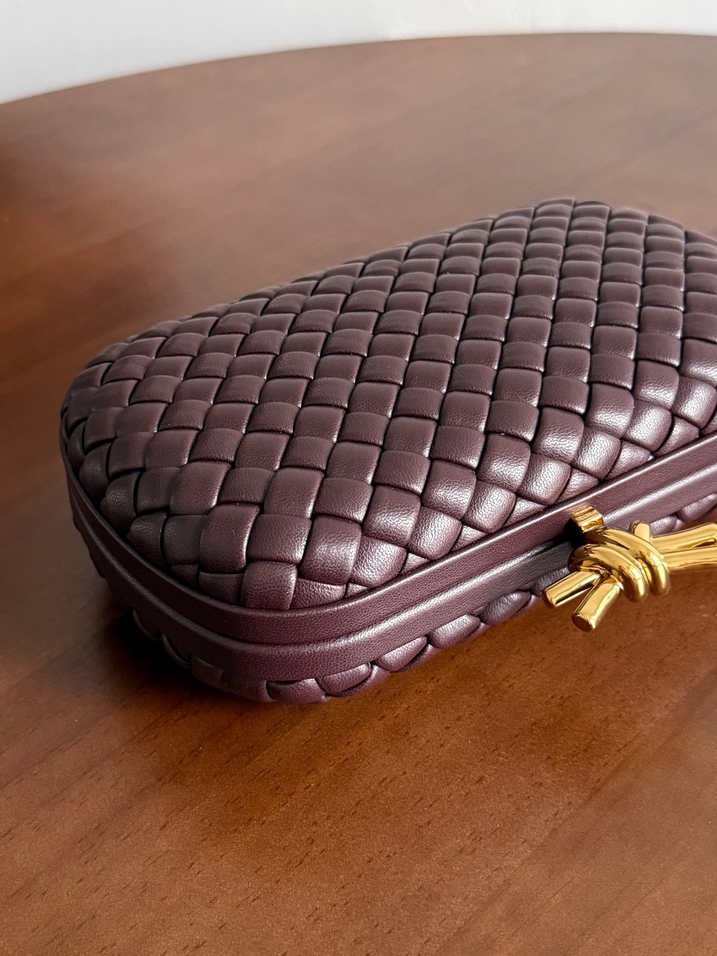 Knot Bottega Veneta 717622.A2