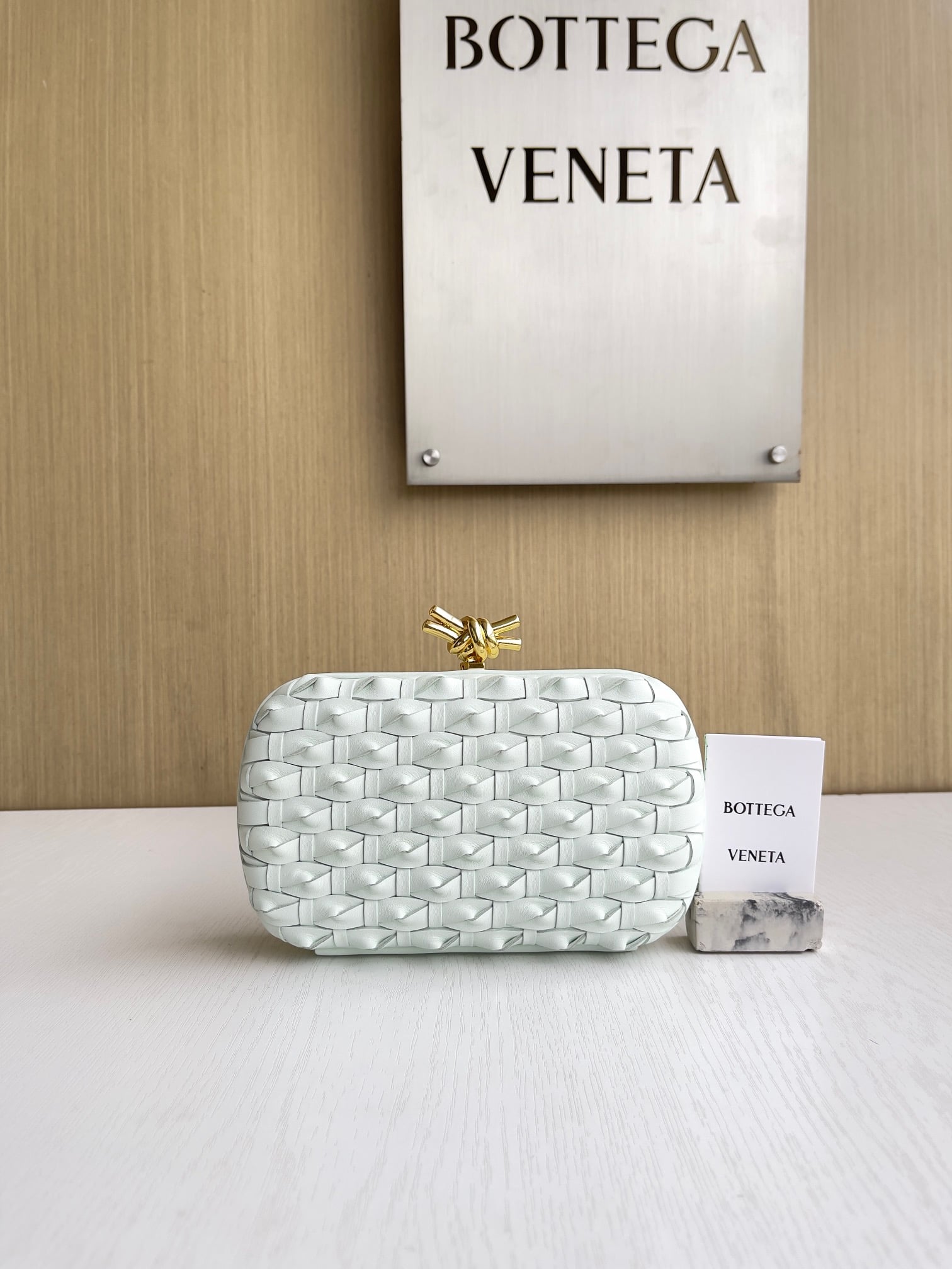 Knot Bottega Veneta 717622.A3