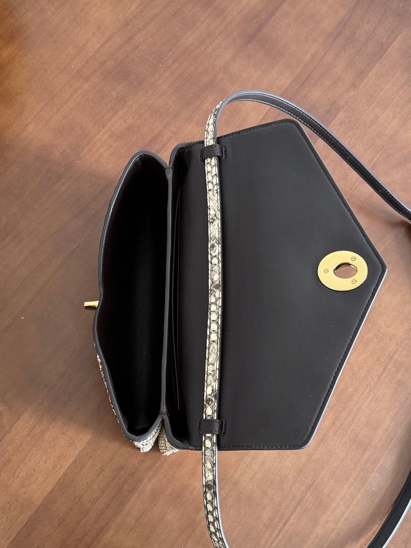 Knot Lock Bottega Veneta 817191.A2