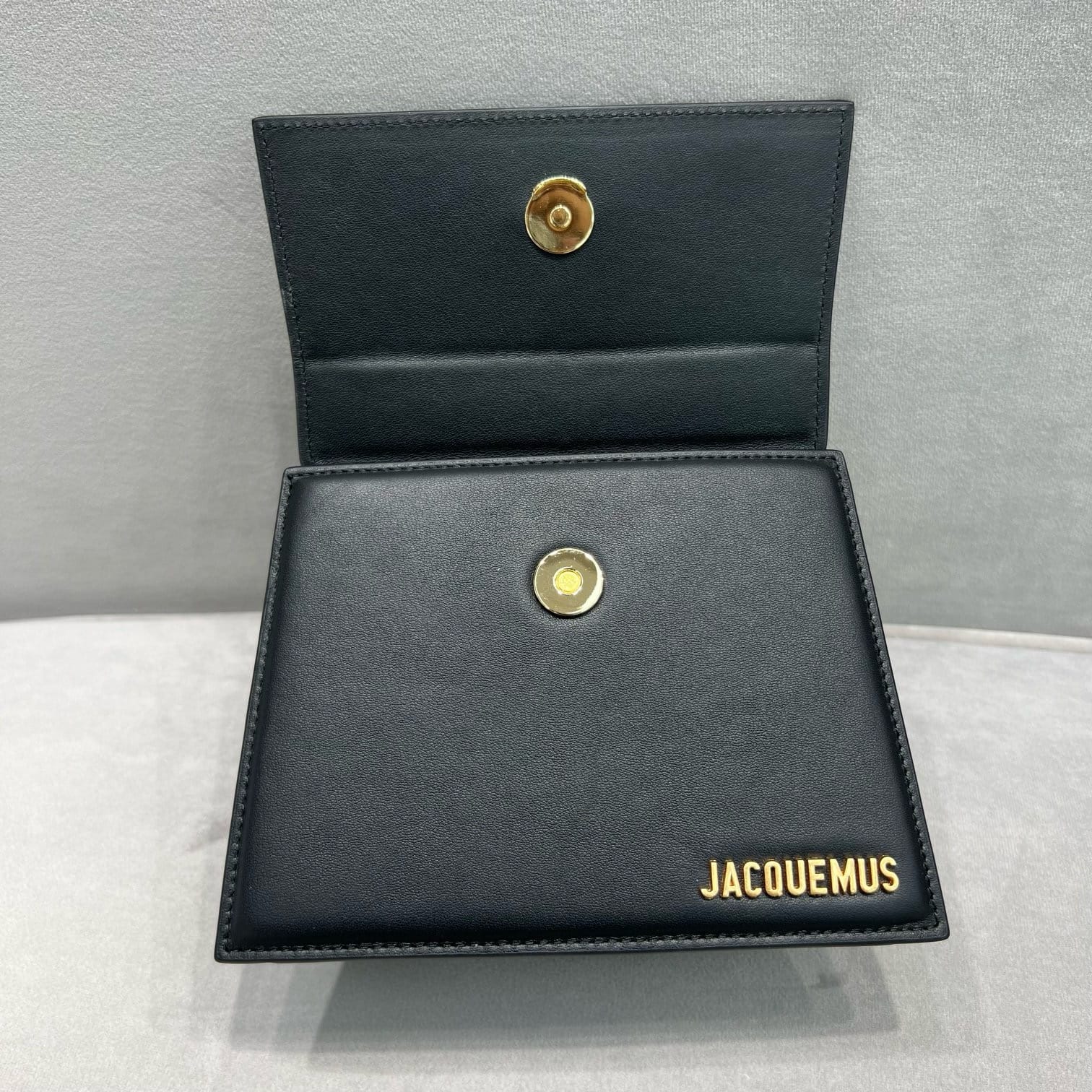 Le grand Chiquito 18cm Jacquemus 17