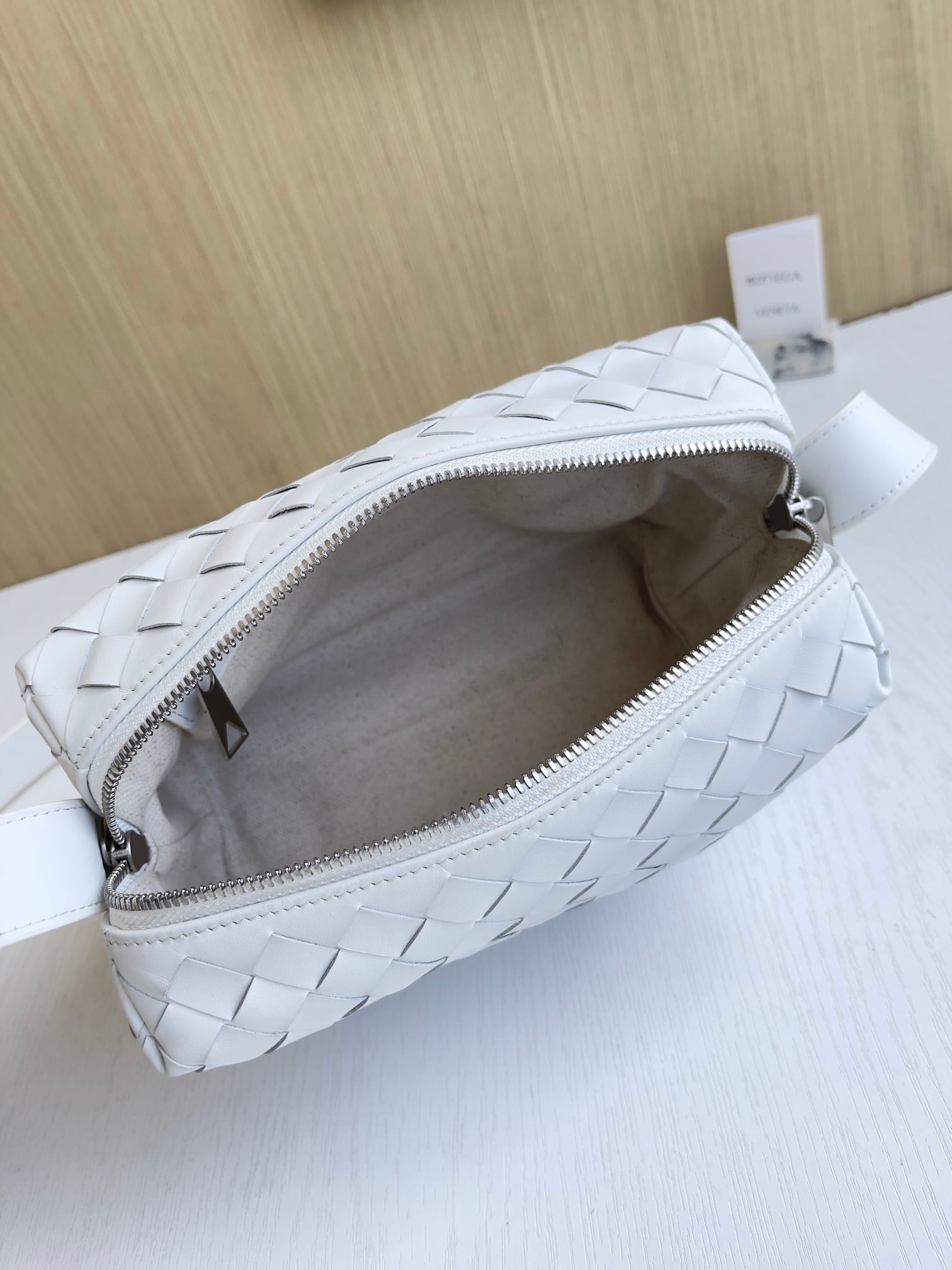 Loop Camera Bag Bottega Veneta 755774.A2