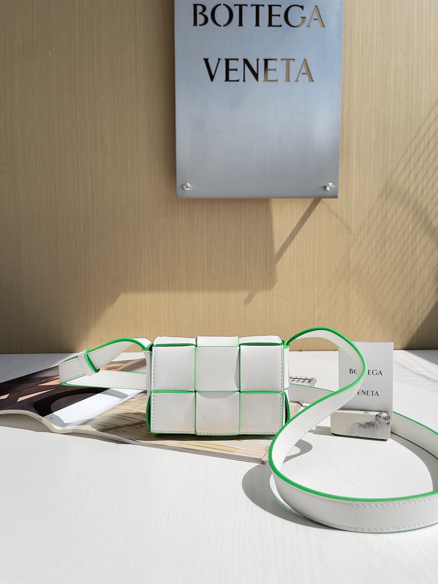 Mini Cassette Bottega Veneta 666688.A4