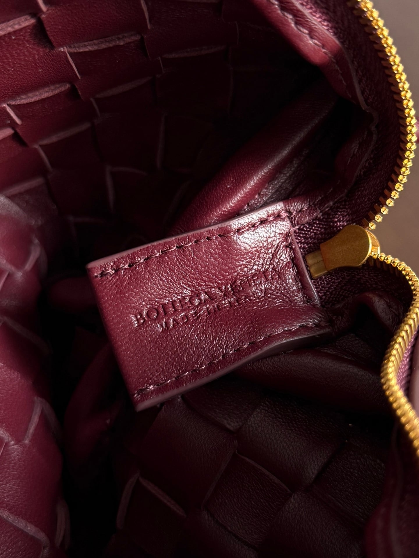 Mini Loop - черный Bottega Veneta 736125.A1