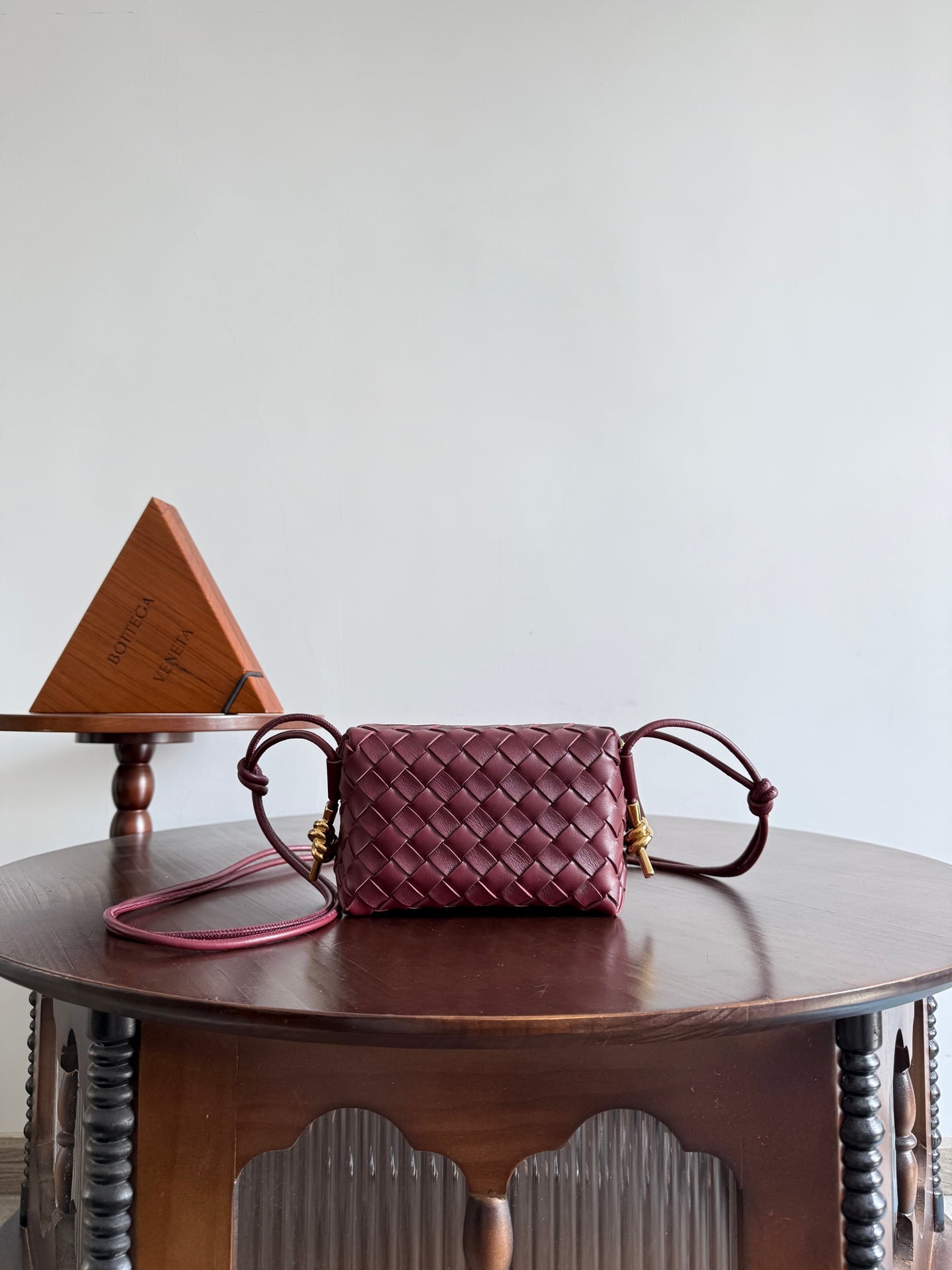 Mini Loop - черный Bottega Veneta 736125.A1