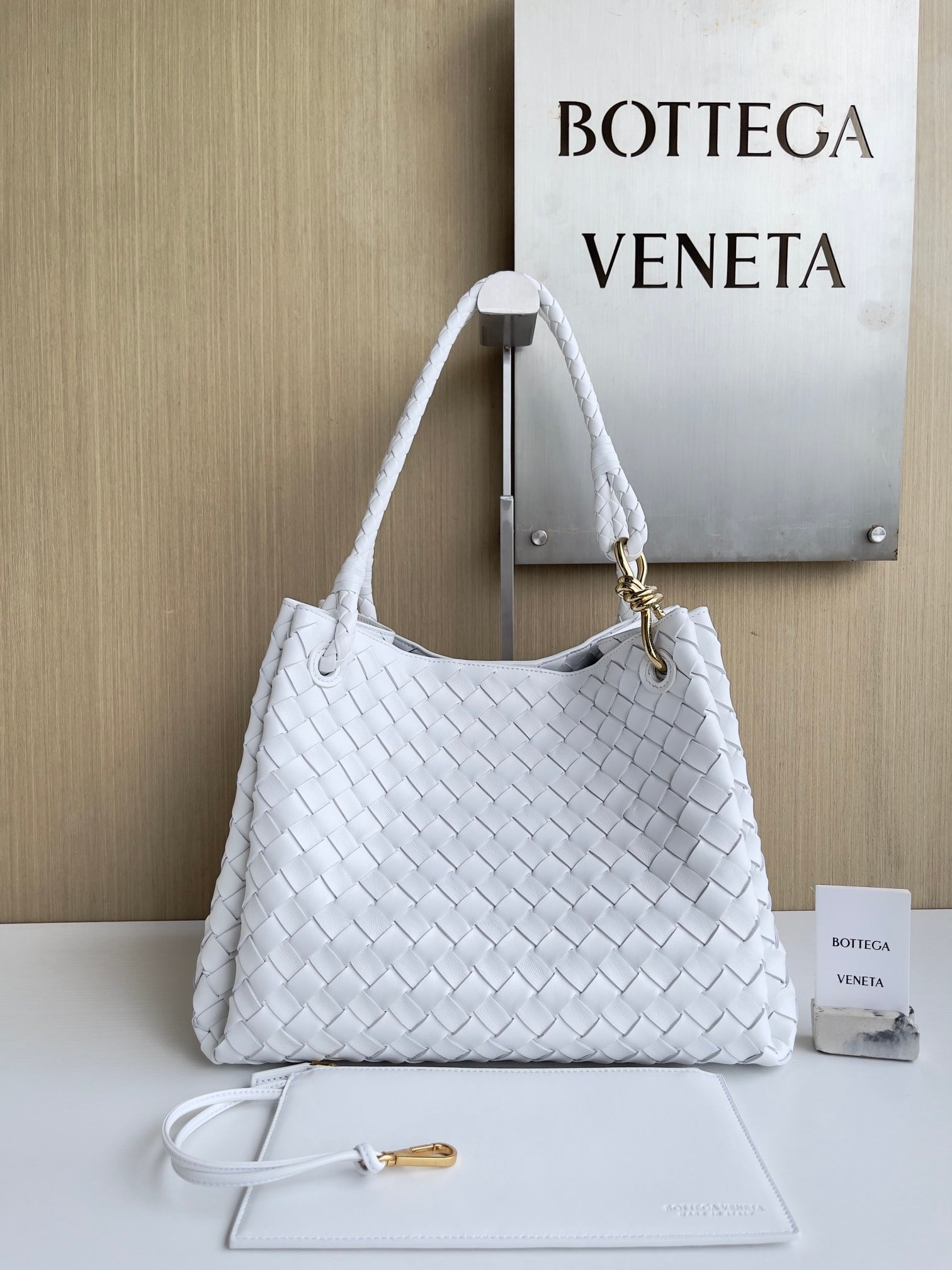 Parachute Bottega Veneta 796571.A1