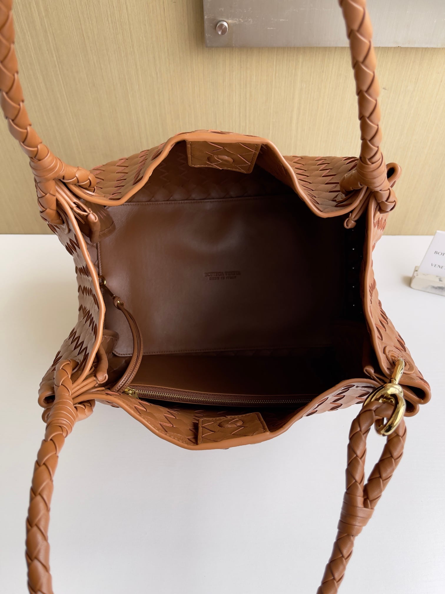 Parachute Bottega Veneta 796571.A11