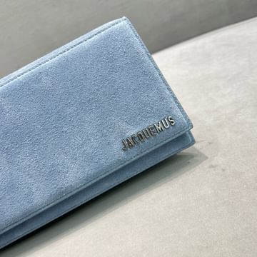 Le Messageur Jacquemus 1