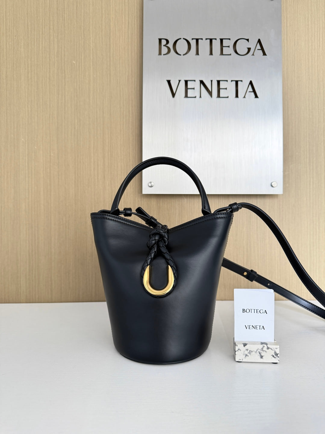 Parachute Bottega Veneta 815244.A2