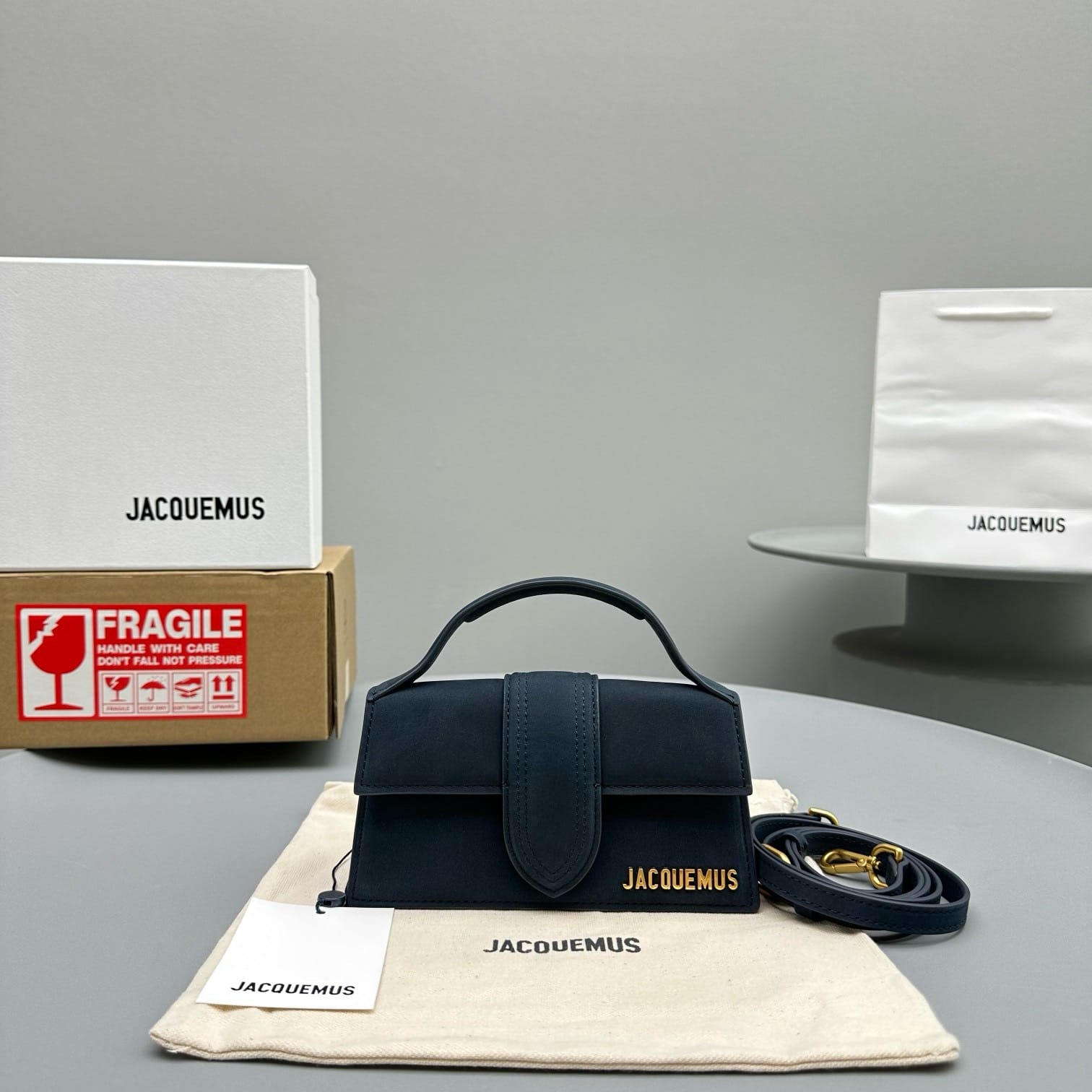 Le Bambino 18cm Jacquemus E68845