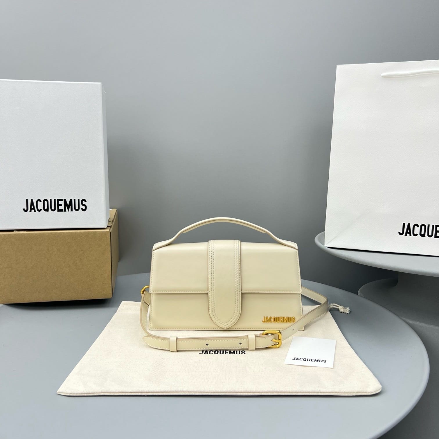 Le Bambino 18cm Jacquemus E68845.1
