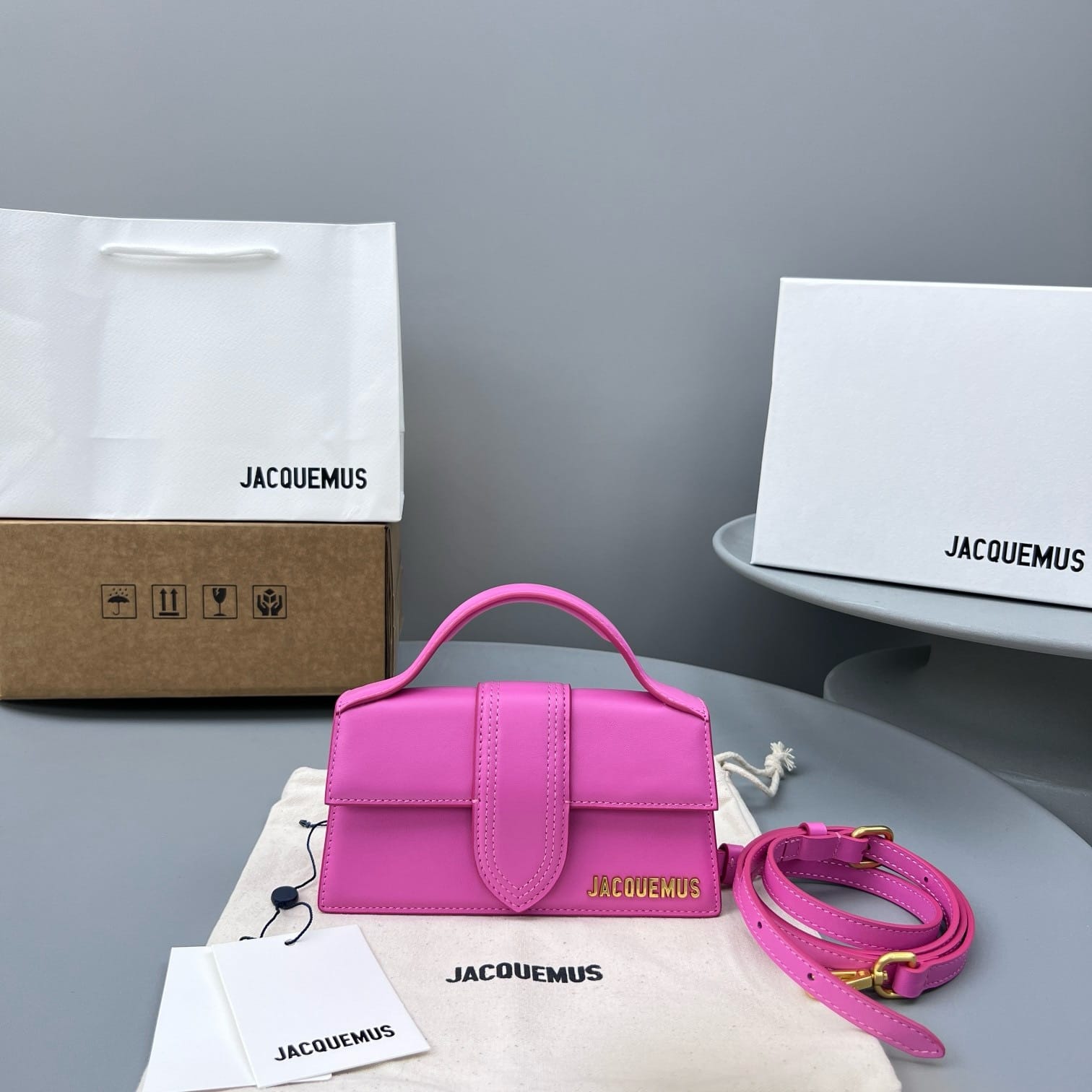 Le Bambino 18cm Jacquemus E68845.3