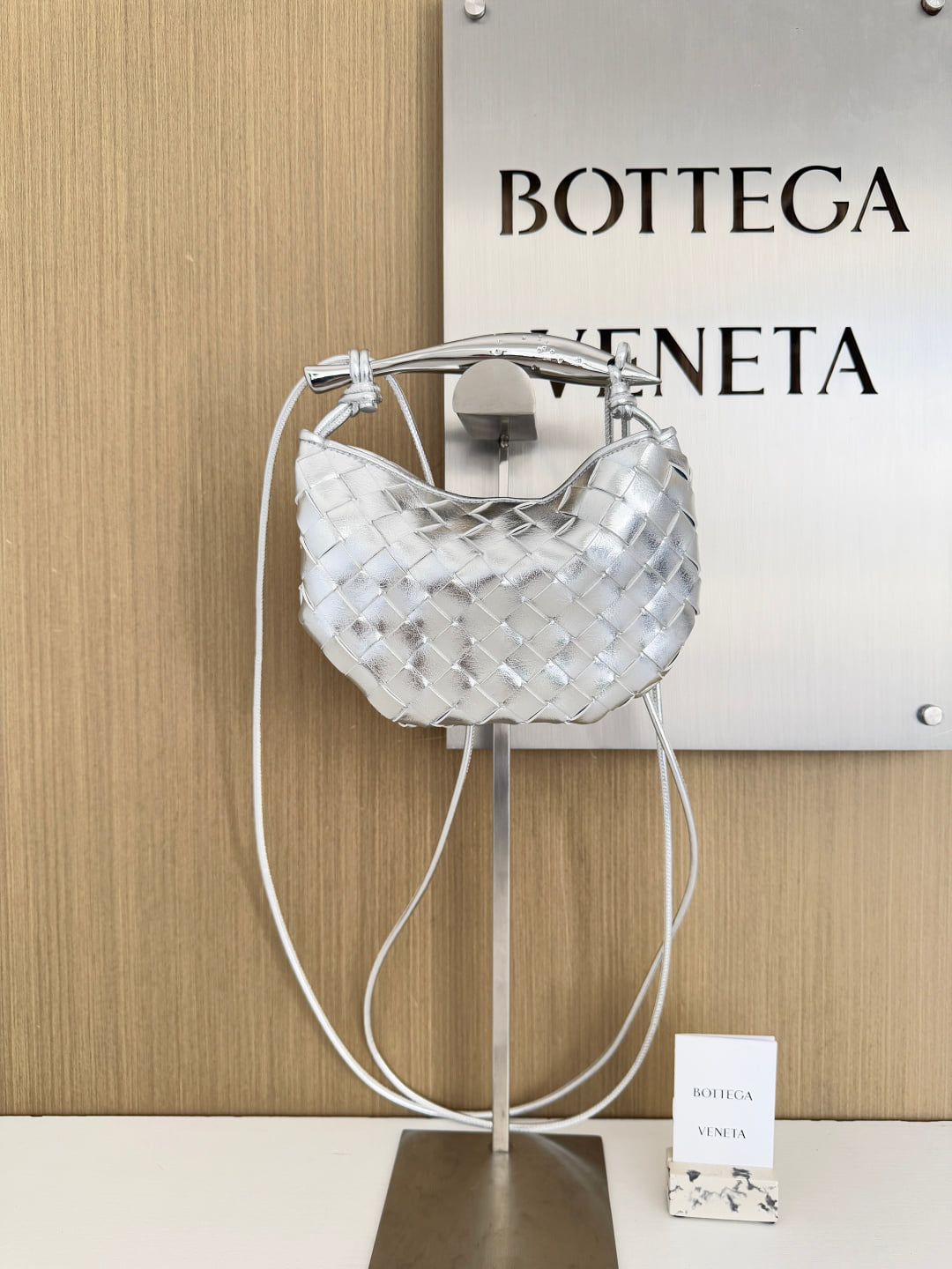 Sardine Bottega Veneta 744267.A2