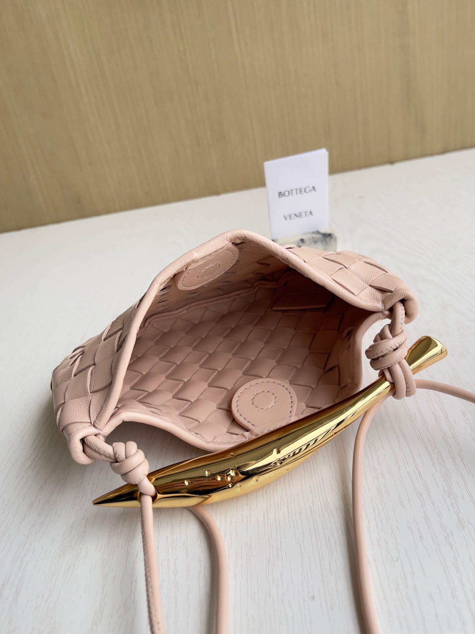 Sardine Bottega Veneta 744267.A3