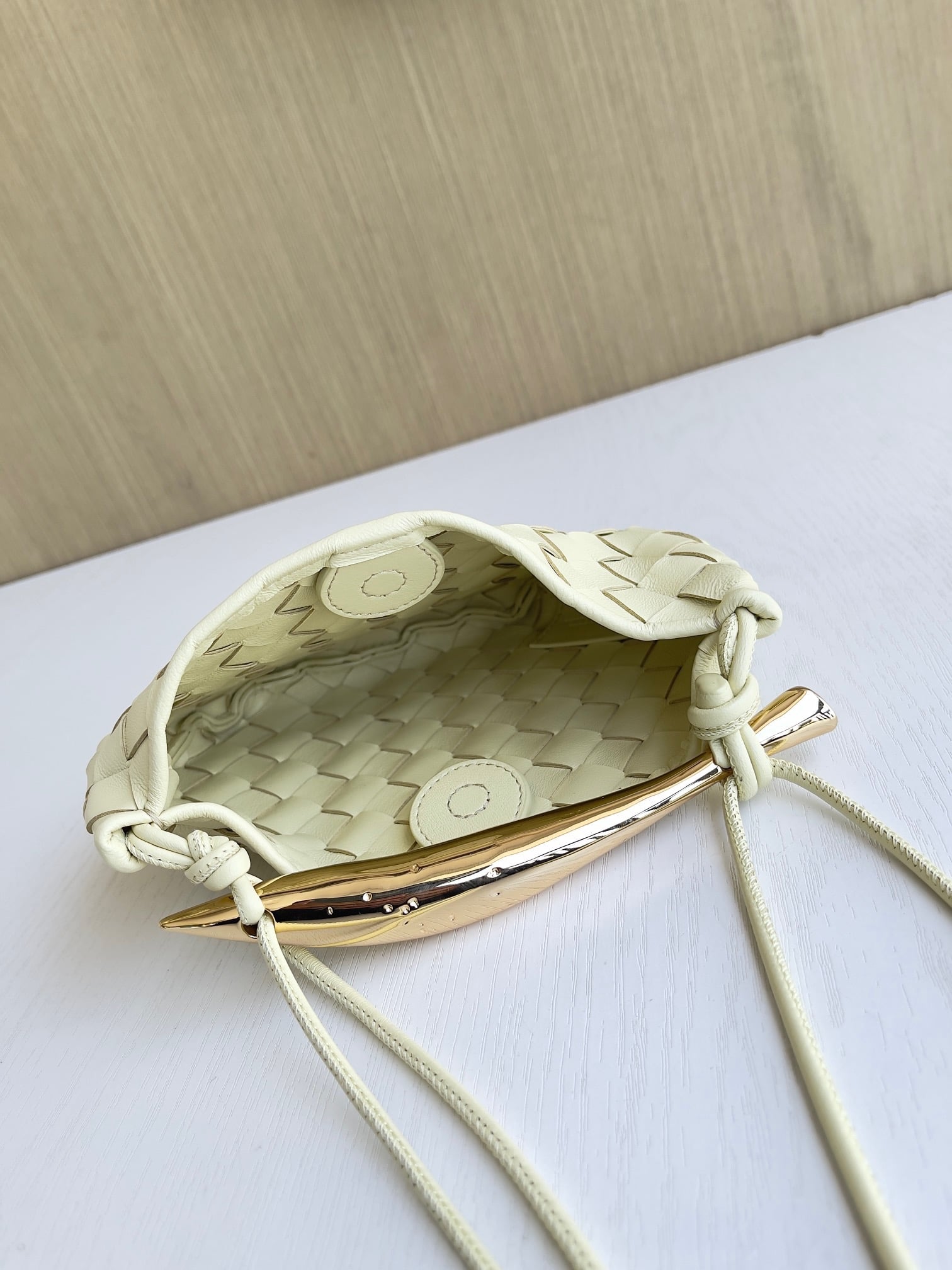 Sardine Bottega Veneta 744267.A7