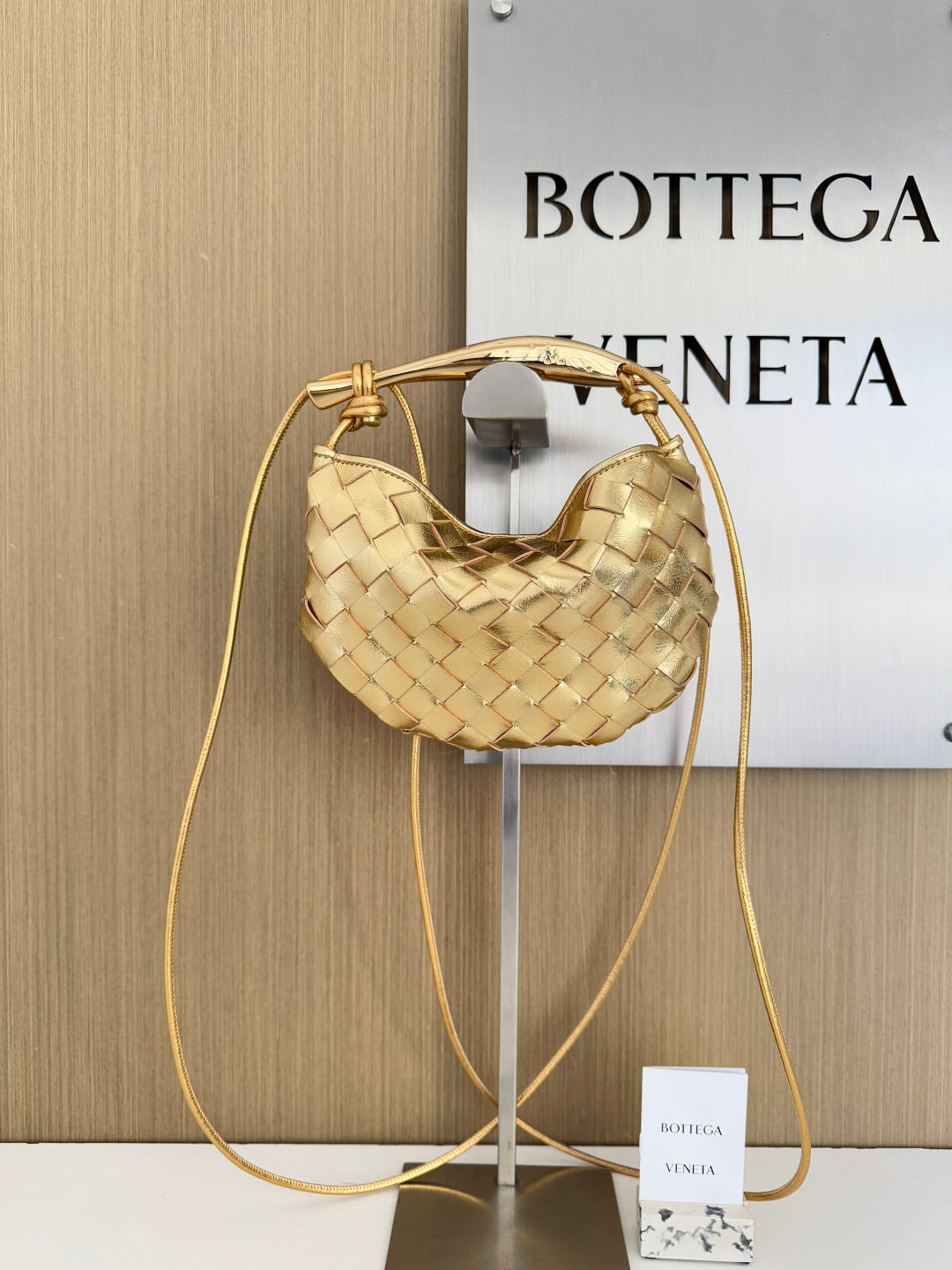 Sardine Bottega Veneta 744267.A10