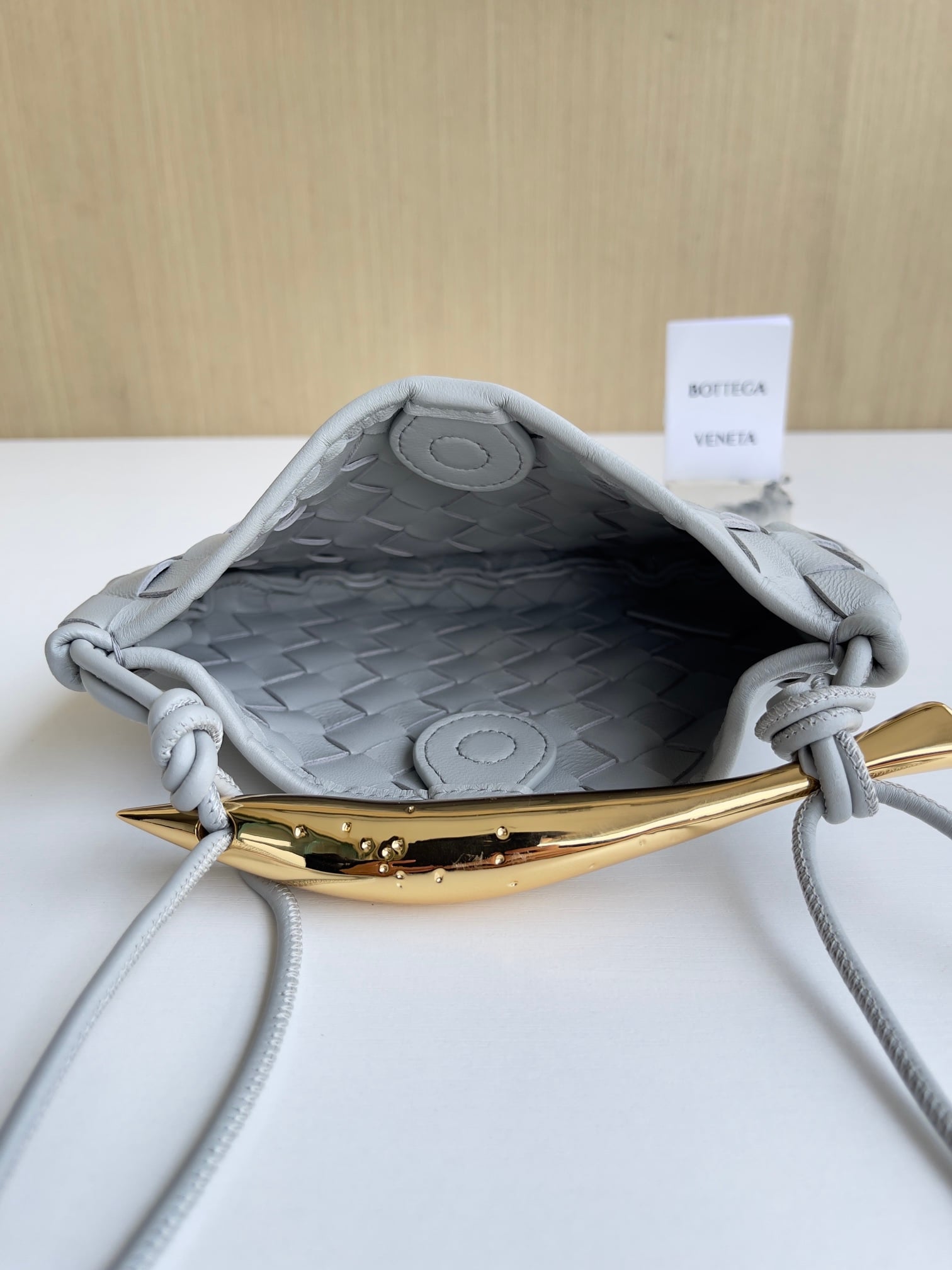 Sardine Bottega Veneta 744267.A11