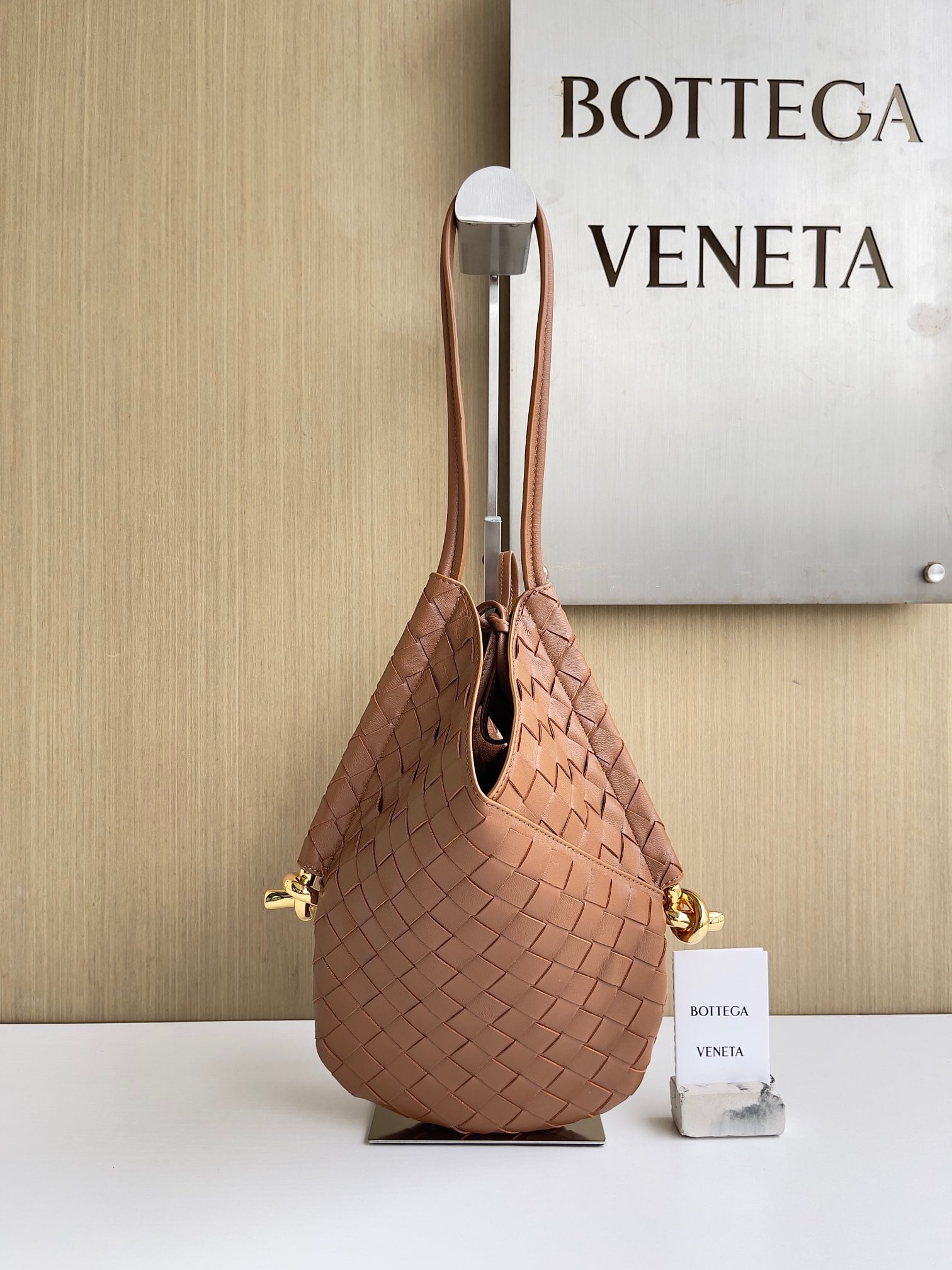 Solstice Bottega Veneta 740898.A6