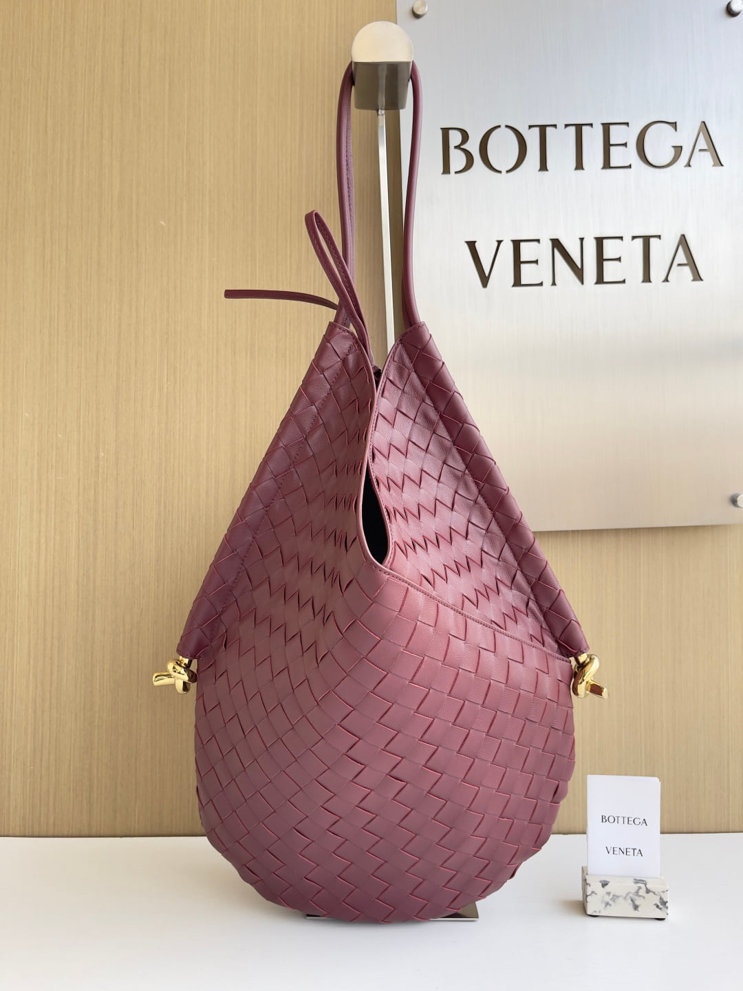 Solstice Bottega Veneta 740990.A4