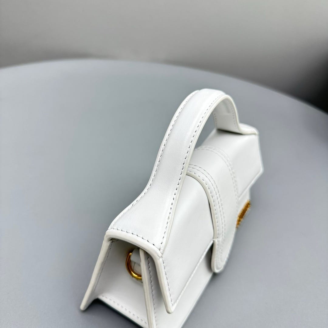 Le Bambino 18cm Jacquemus E68845.11