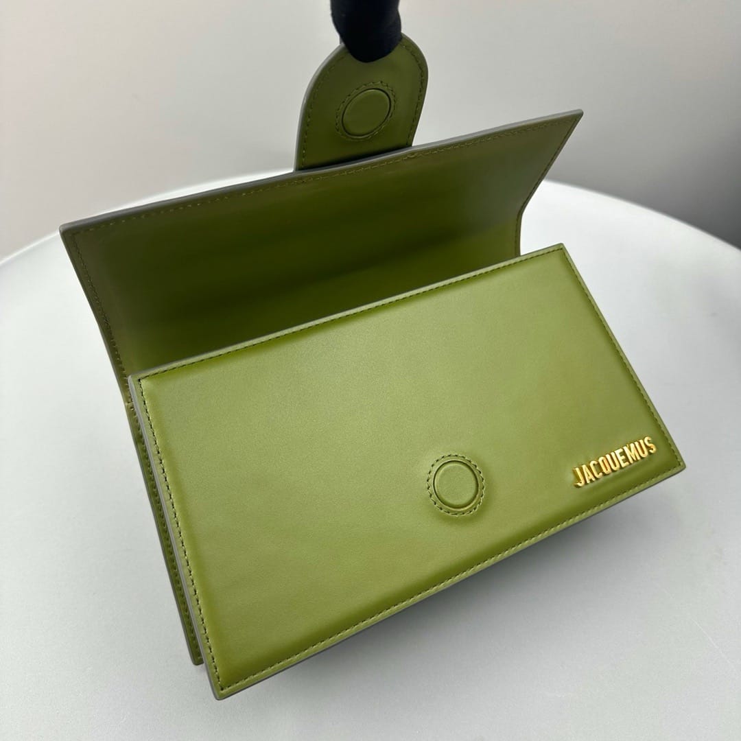 Le Bambino 24cm Jacquemus E68858.4