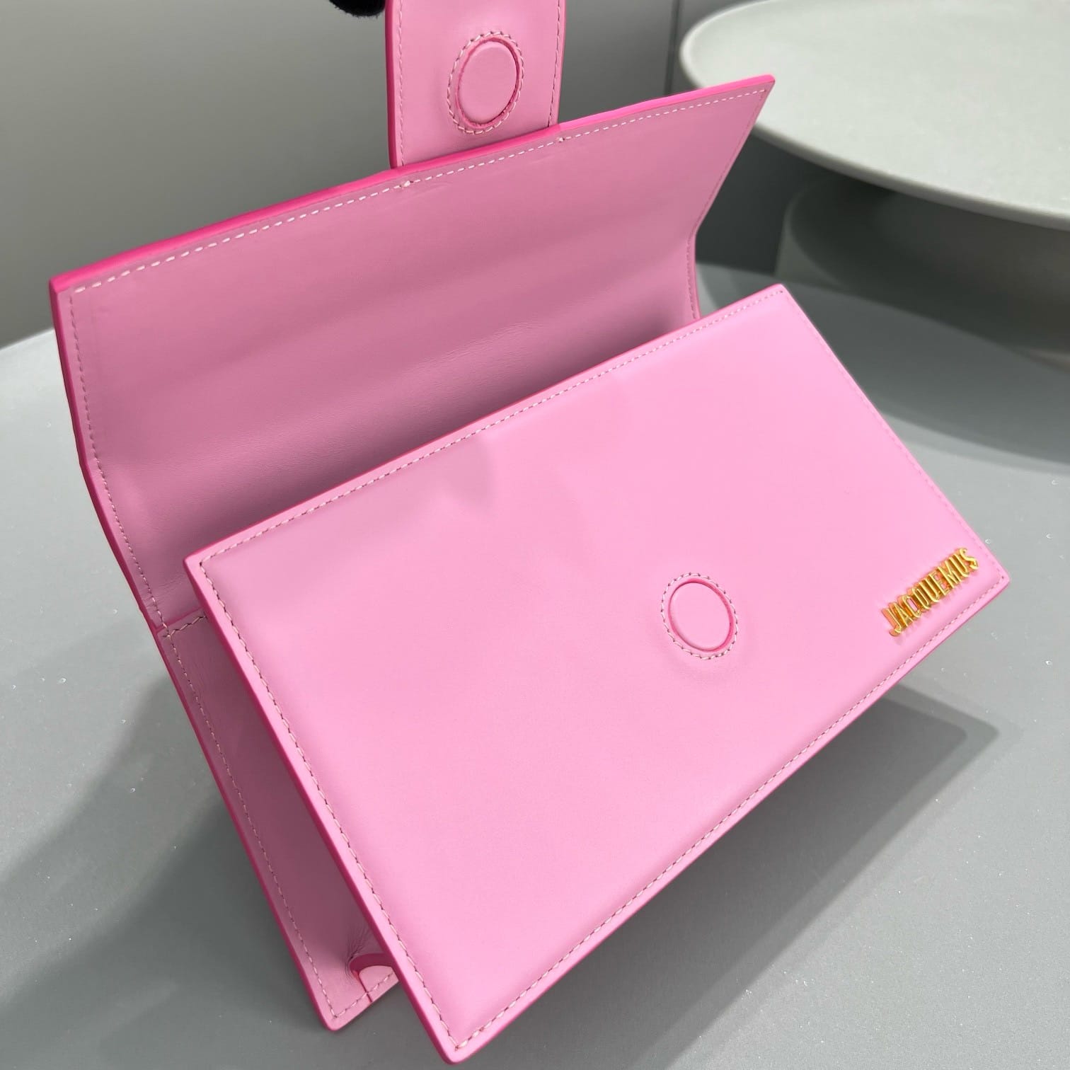 Le Bambino 24cm Jacquemus E68858.6